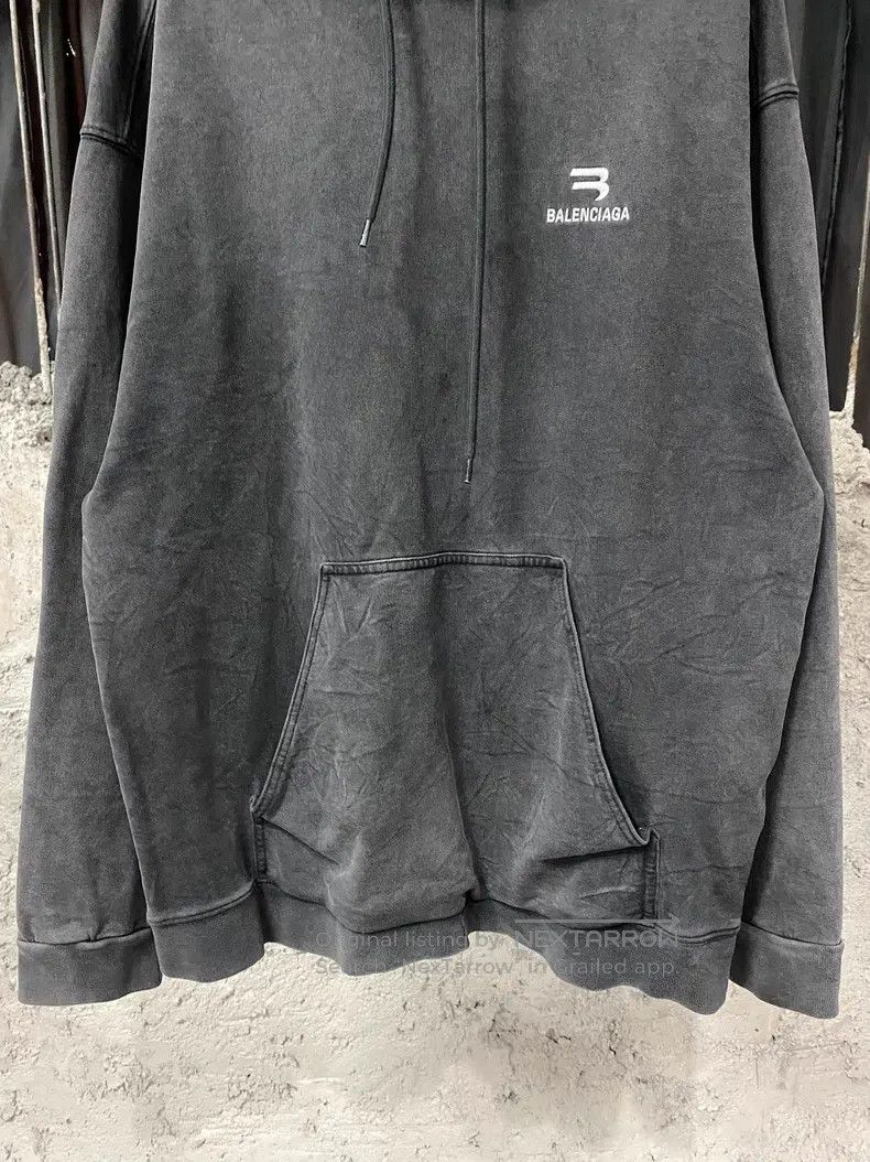 Balenciaga Balenciaga Sweatshirt hoodie Size US L / EU 52-54 / 3 - 4 Thumbnail