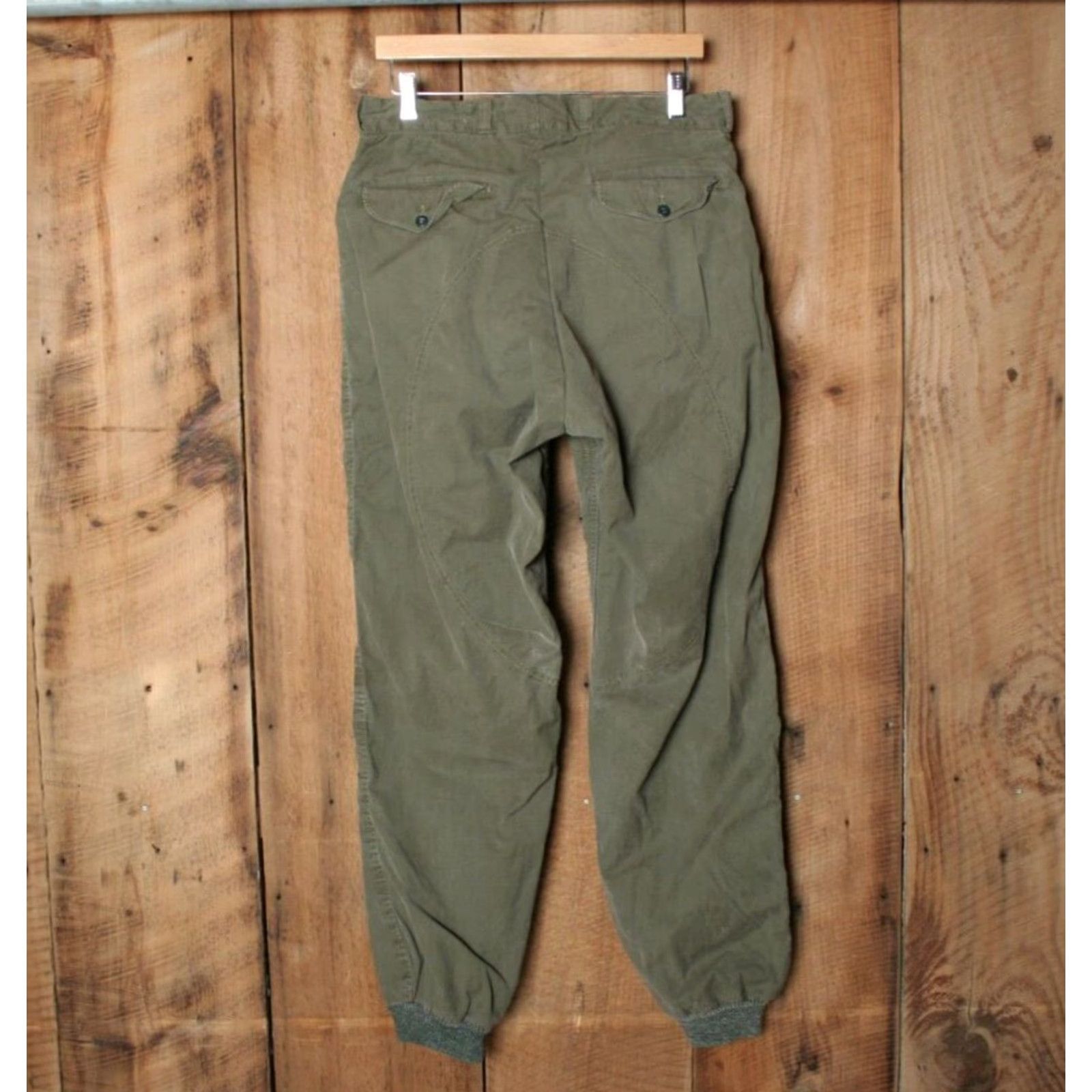 Olive VINTAGE Army Olive Green Canvas Pants 32x32 Mens 1940s 1950s Military Work Pants Canvas Olive Green 32 Inseam 32 Mens Size US 32 / EU 48 - 2 Thumbnail
