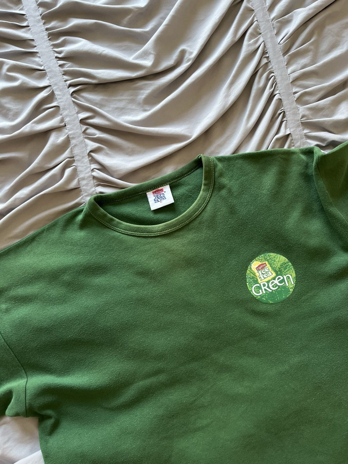 Vintage Vintage Lipton Tea T Shirt Rare Faded Streetwear Size US XL / EU 56 / 4 - 6 Thumbnail