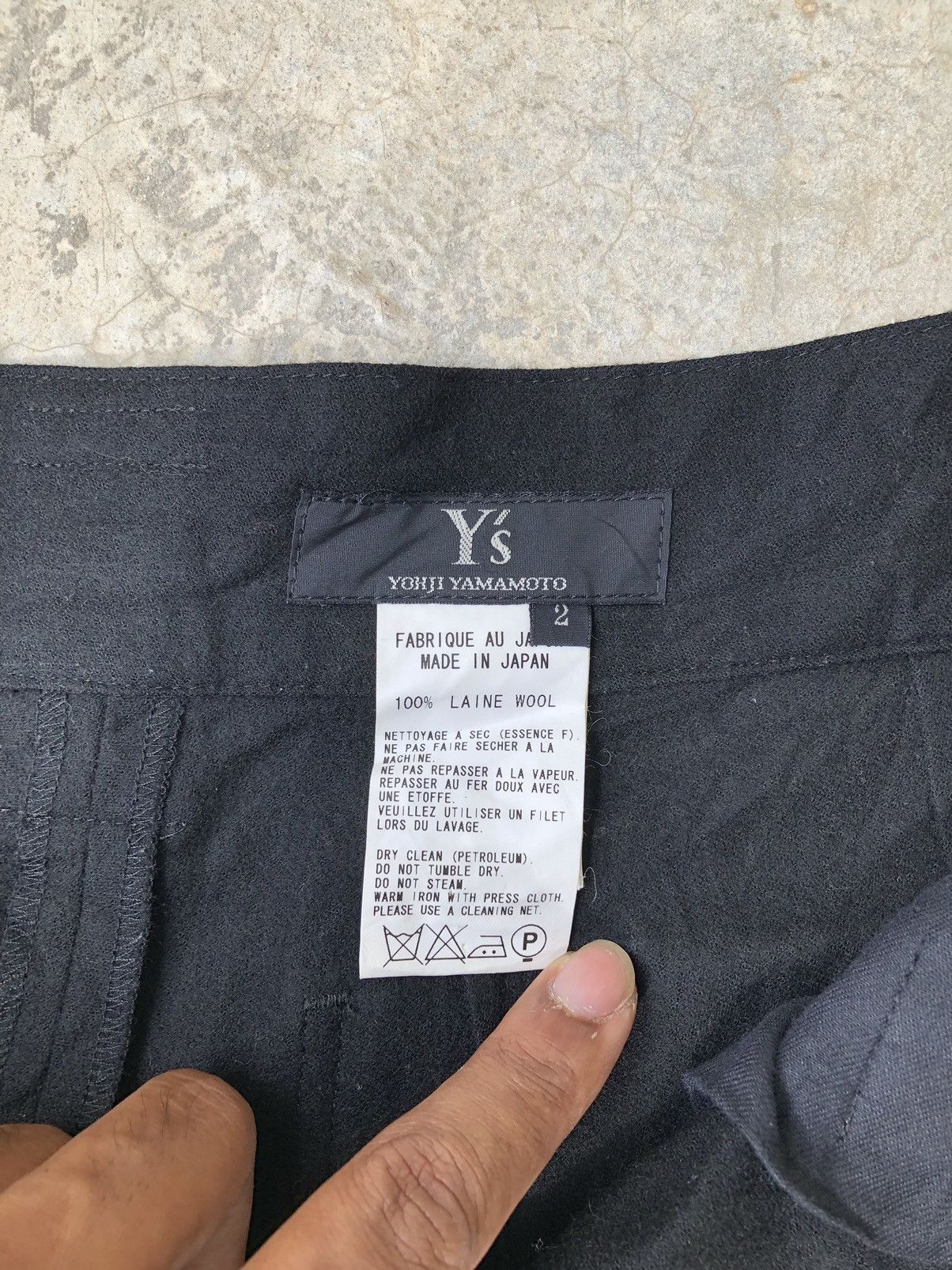 Yohji Yamamoto Yohji Yamamoto Y’s Wool Cropped 3 Quarter Fold Wool Pant Size US 30 / EU 46 - 12 Thumbnail