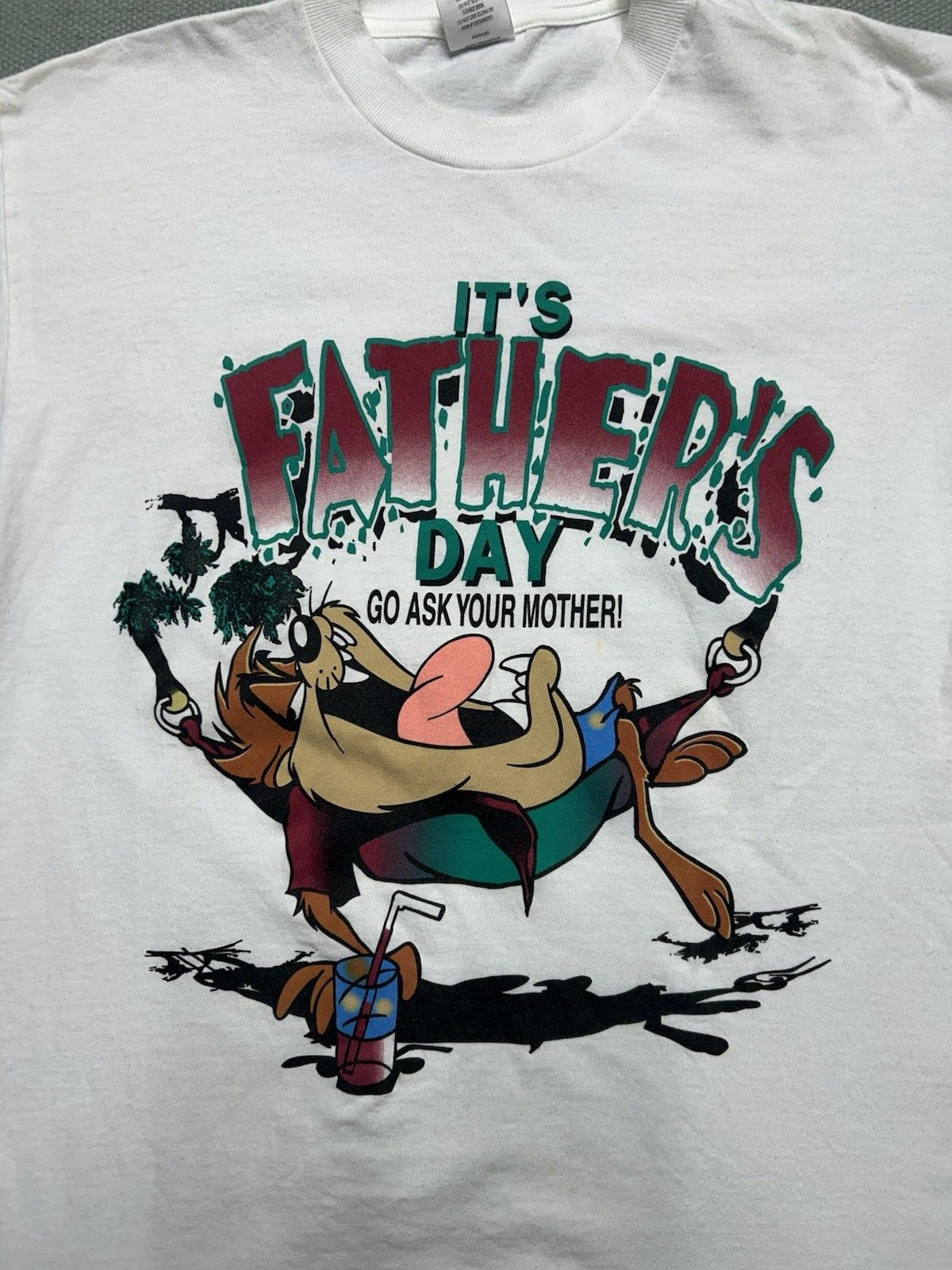 Vintage Vtg 90 t shirt taz looney tunes Father’s Day funny cartoon L Size US L / EU 52-54 / 3 - 2 Thumbnail
