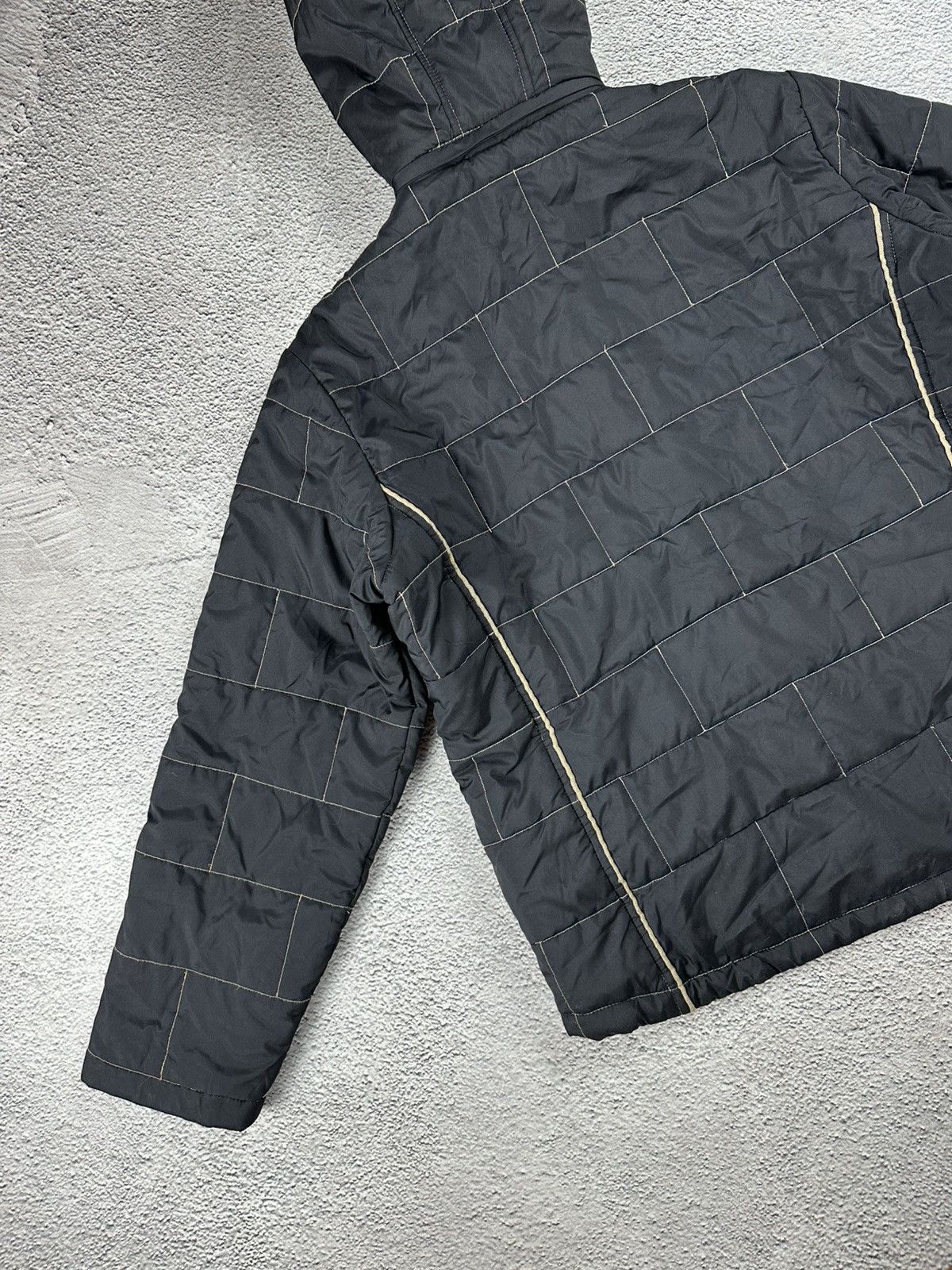 Other FC Basel Down Puffer Jacket Soccer Jersey Football Blockcore Size US M / EU 48-50 / 2 - 11 Thumbnail
