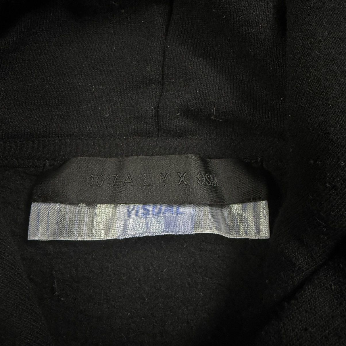 1017 ALYX 9SM 1017 ALYX 9SM Hoodie central logo Size US S / EU 44-46 / 1 - 5 Thumbnail