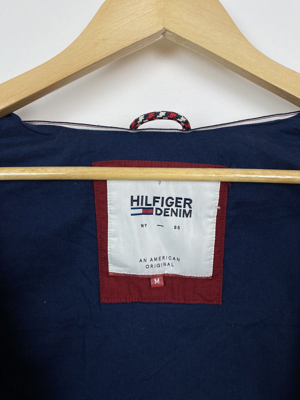 Tommy Hilfiger Hilfiger Denim Full Zip Bomber Jacket Size M Red Cotton Size US M / EU 48-50 / 2 - 5 Thumbnail