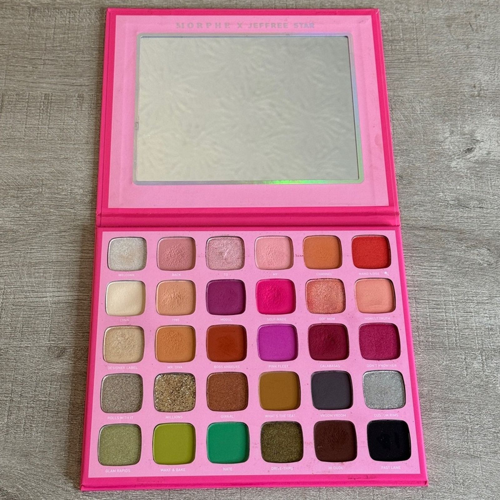 Other MORPHE X JEFFREE STAR Eyeshadow Palette 30 Colors Makeup Size ONE SIZE - 5 Thumbnail