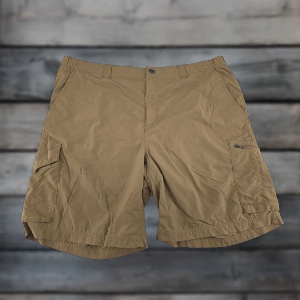 Vintage Columbia Mens 42 Cargo Shorts Nylon Omni-Shade UV Sun Protection Outdoor Hiking Casual Travel Pocket Pockets Cargo Size US 42 / EU 58 - 1 Thumbnail