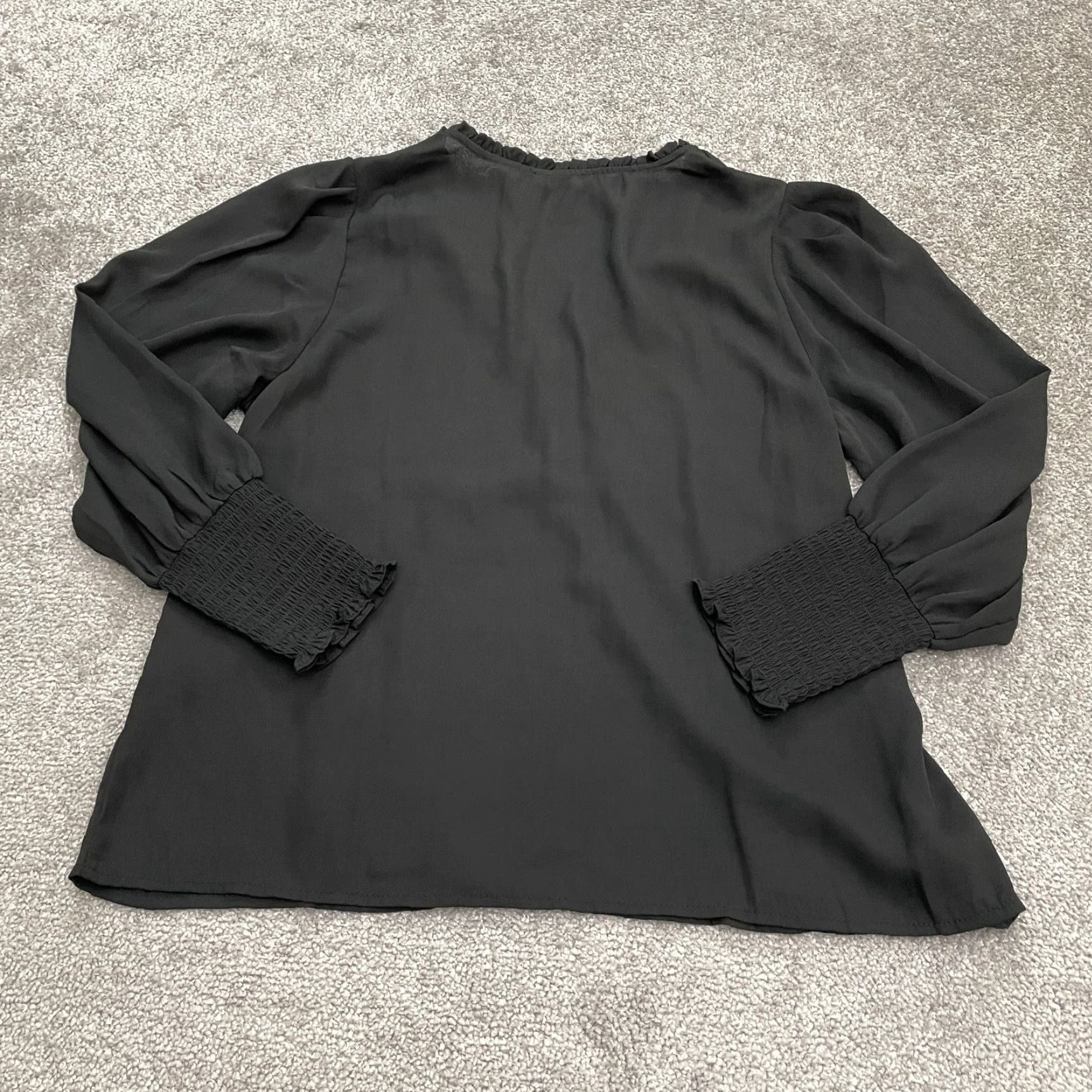 AQUA Aqua Blouse Womens Small Black Long Sleeve Henley V-Neck Top Size S / US 4 / IT 40 - 2 Thumbnail
