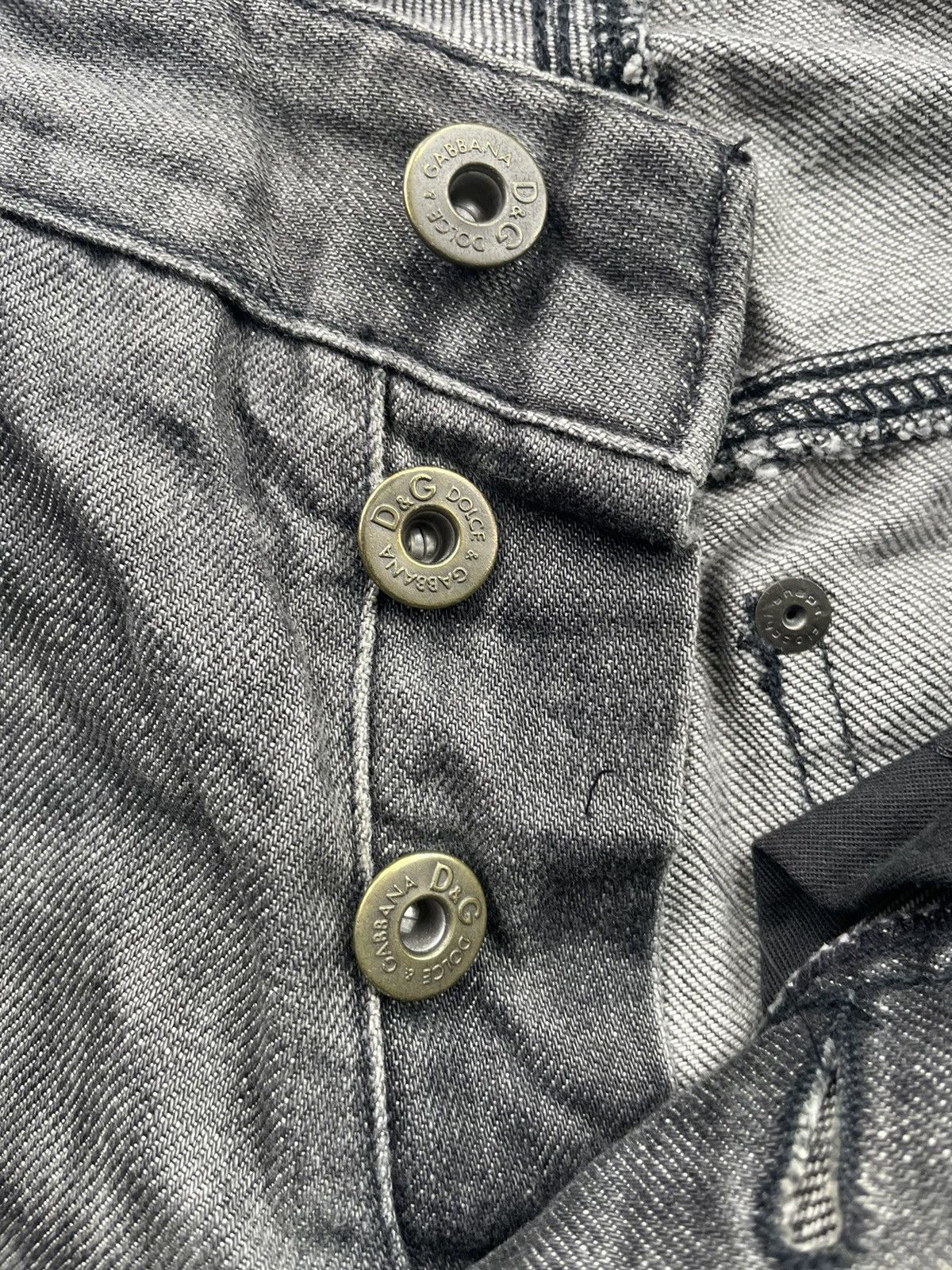 Dolce & Gabbana × If Six Was Nine × Le Grande Bleu (L.G.B.) Vintage Dolce & Gabbana Distresed Denim Size US 33 - 20 Thumbnail