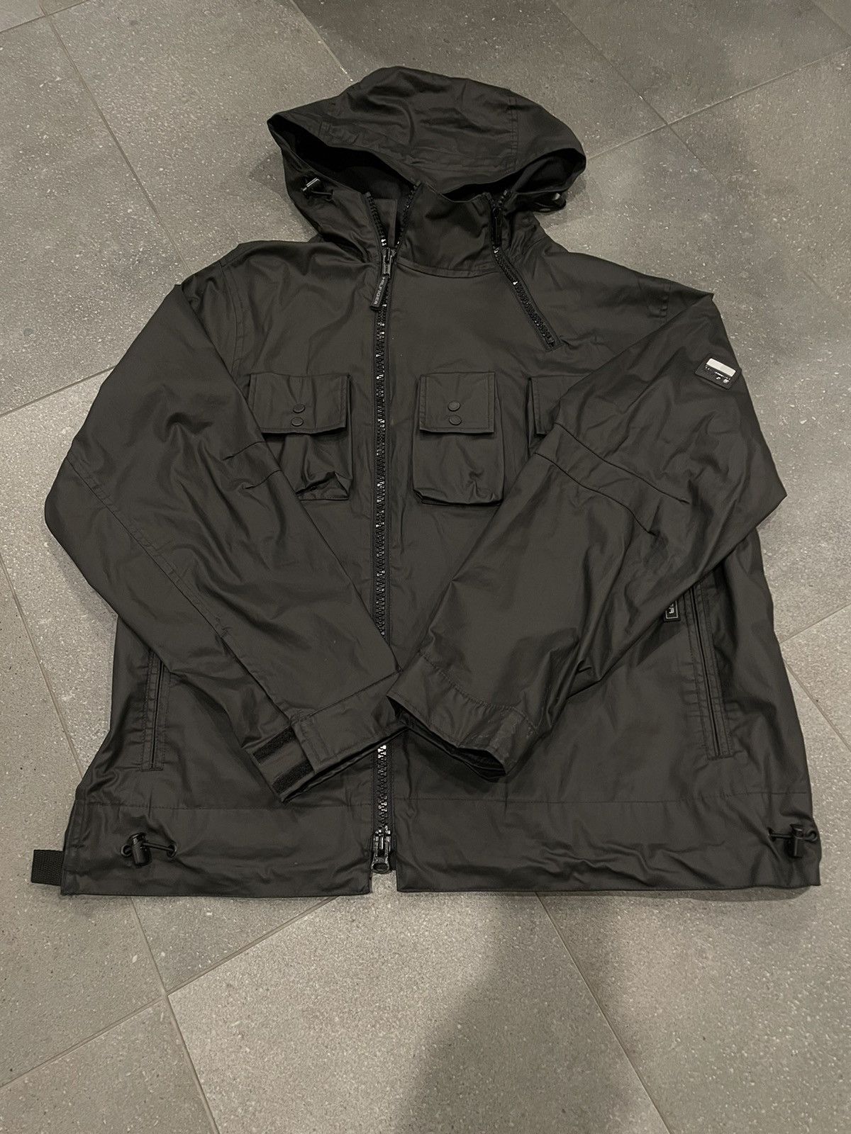 Tommy Hilfiger Rare Tommy Hilfiger jacket! Size US L / EU 52-54 / 3 - 1 Thumbnail