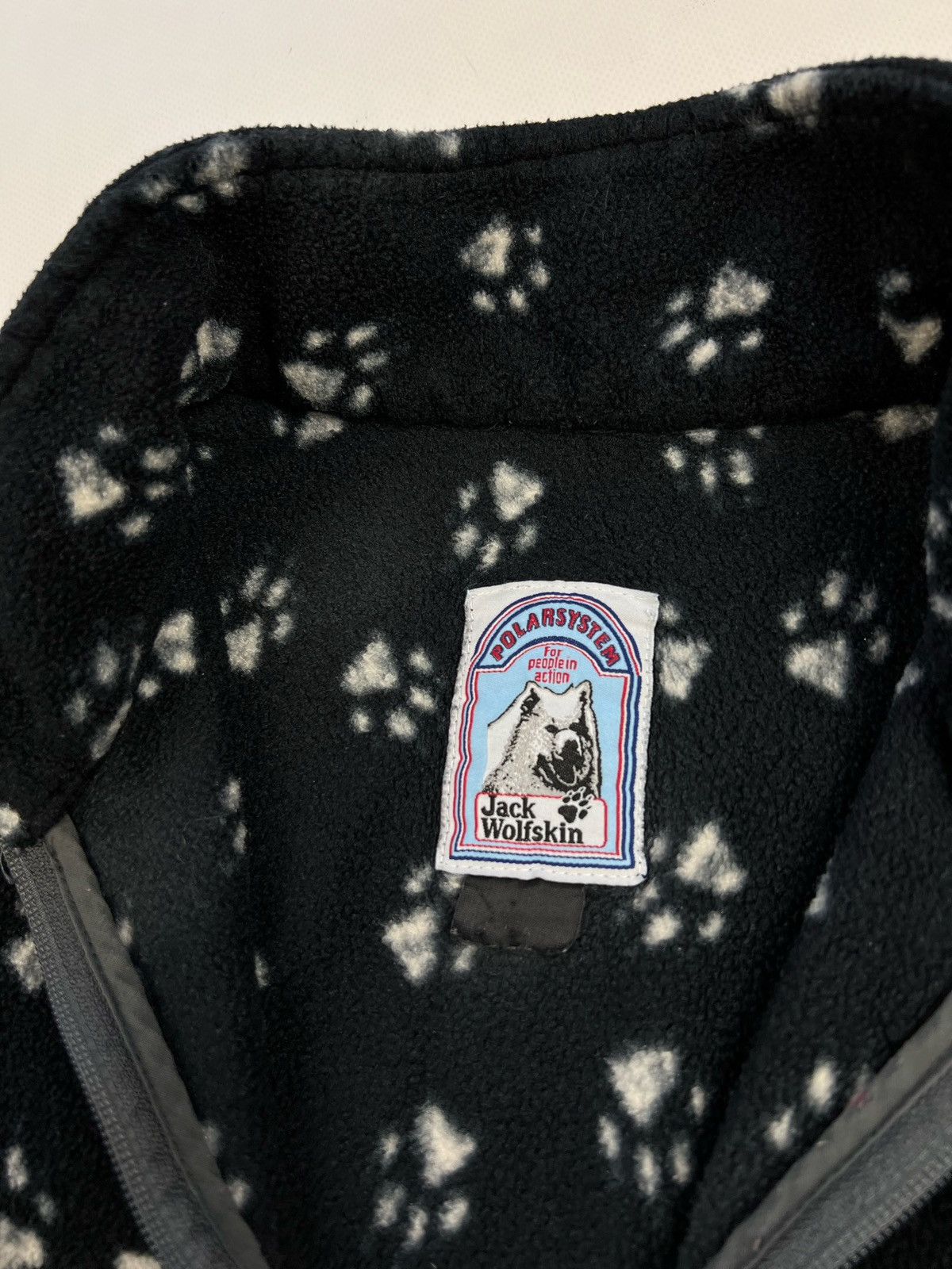 Jack Wolfskin × Vintage Jack Wolfskin Polartec Overprint Fleece Jacket Vintage Size US M / EU 48-50 / 2 - 4 Thumbnail