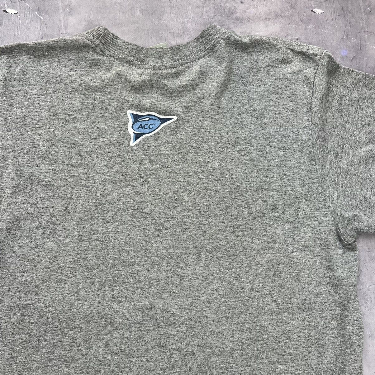 Nike Rare! Nike North Carolina Tap Heels Tee Vintage 00s Size US S / EU 44-46 / 1 - 14 Thumbnail