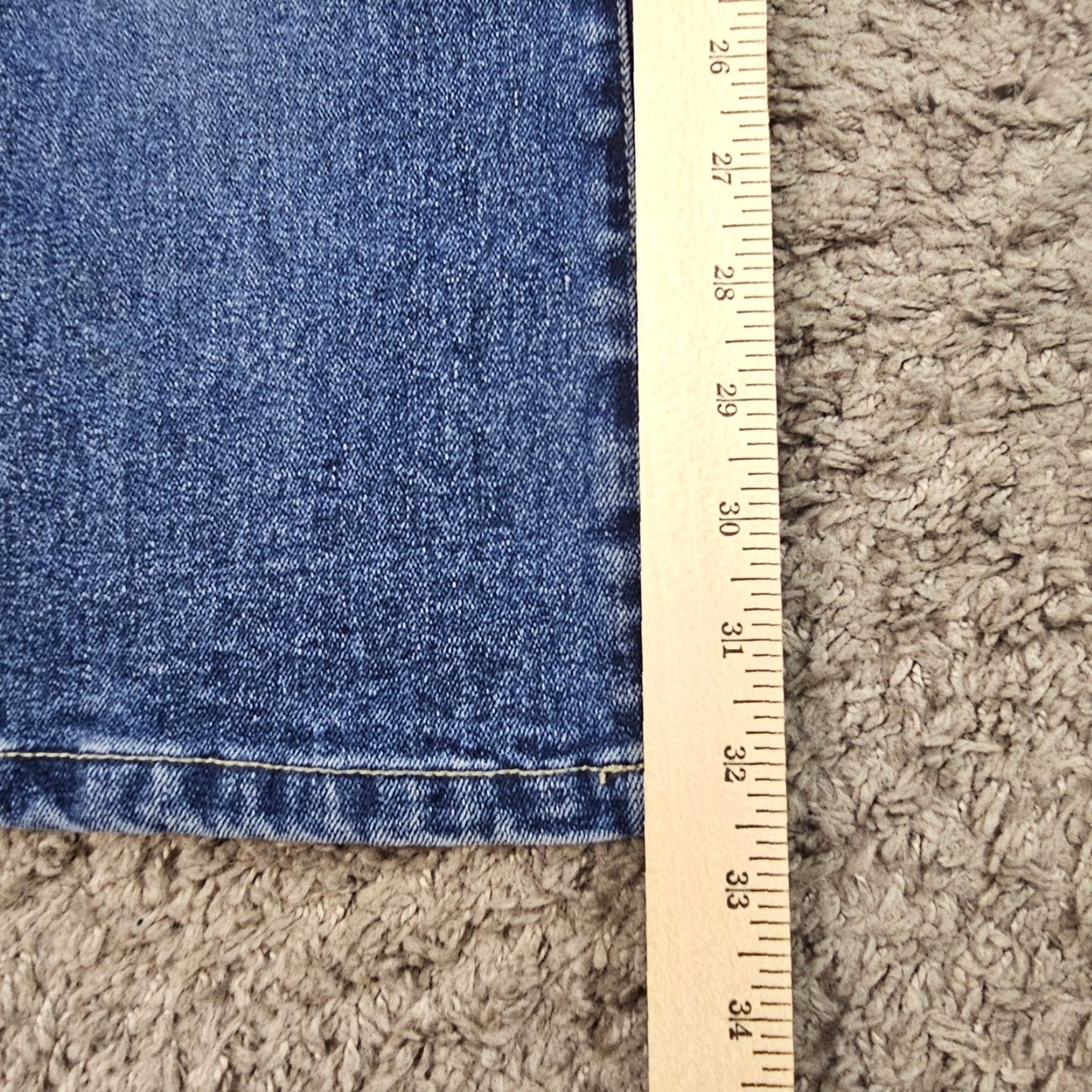 Express VINTAGE Express Women's Flare Jeans Medium Wash 28x33 Stretch 12 Denim Low Rise Girls Size 34" / US 12 / IT 48 - 6 Thumbnail