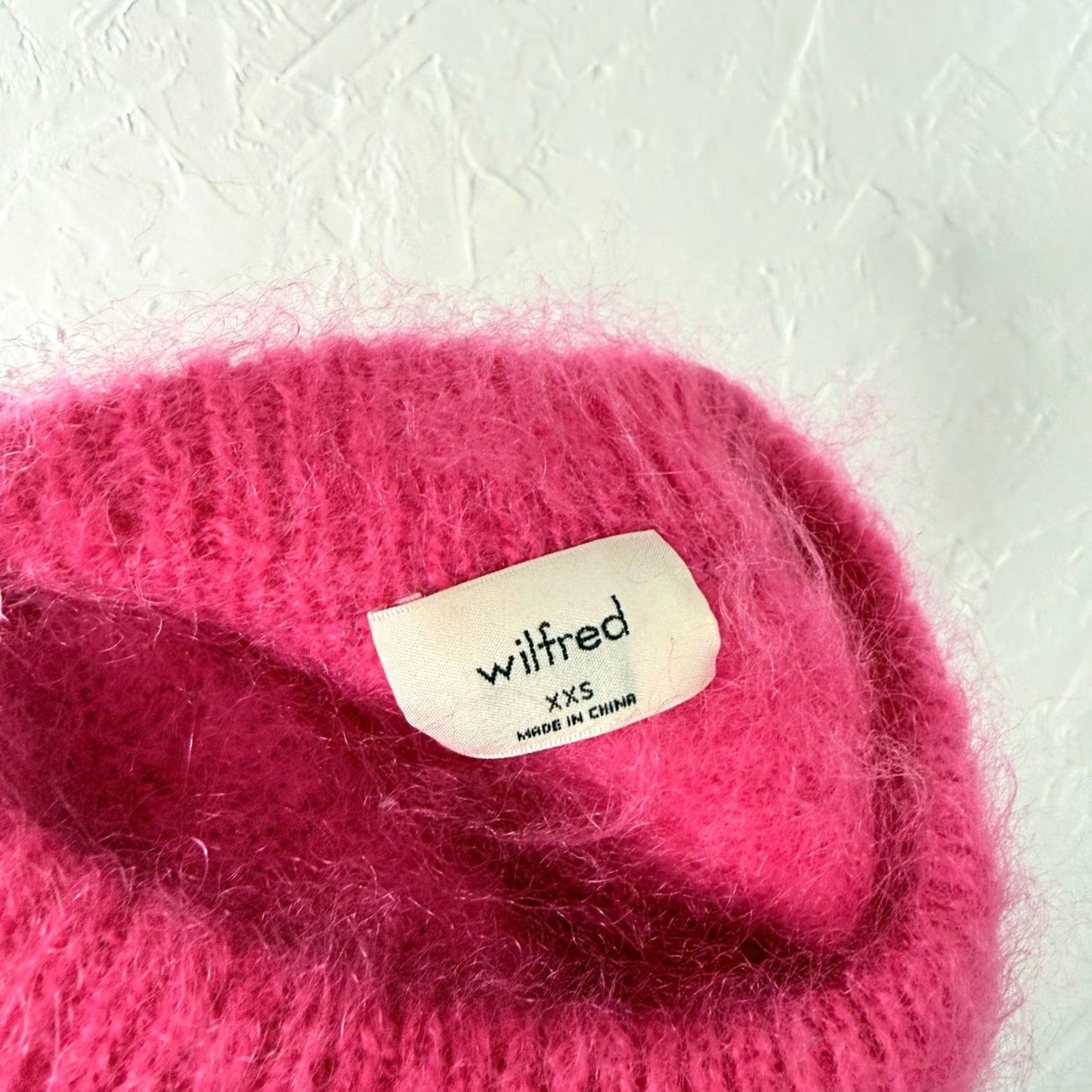 Vintage Wilfred Women's Sweater Crew Neck Knit Pink 2XS XS Mohair Fuzzy Pullover Tight-Knit Casual Winter Autumn Spring Summer Knit BRIGHT Z17 Womens Size XXS / US 00 / IT 34 - 5 Thumbnail
