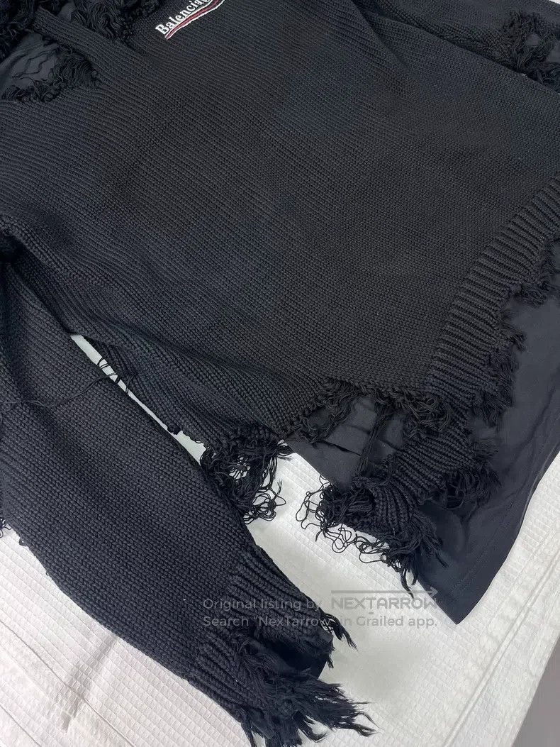 Balenciaga Balenciaga Black Fake Two Pieces Destroy Cola Knitwear Hoo Size US XS / EU 42 / 0 - 5 Thumbnail
