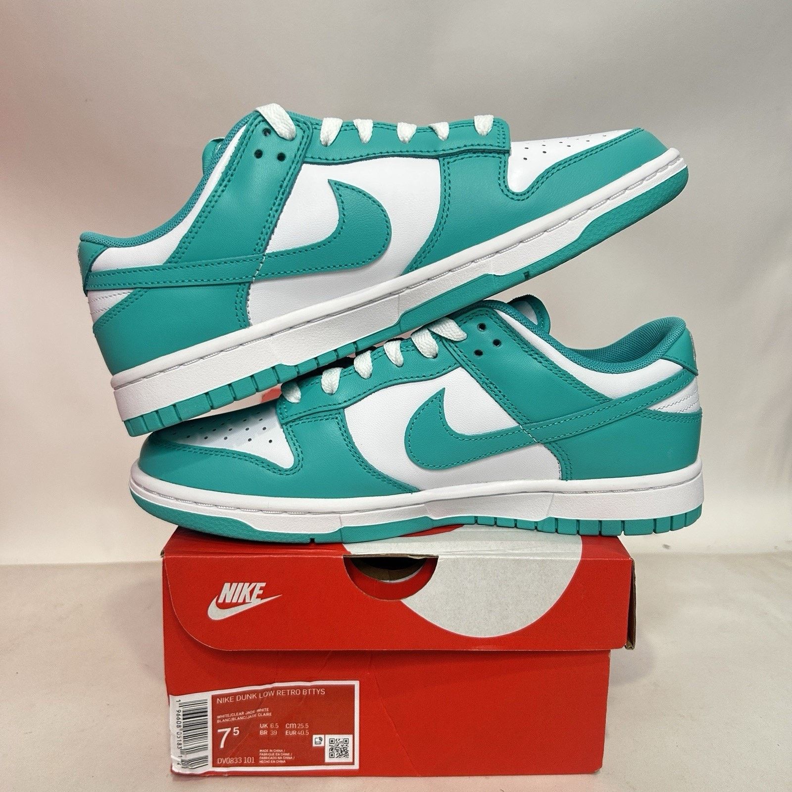Nike Nike Dunk Low Retro BTTYS “White Clear Jade” Size US 7.5 / EU 40-41 - 3 Thumbnail