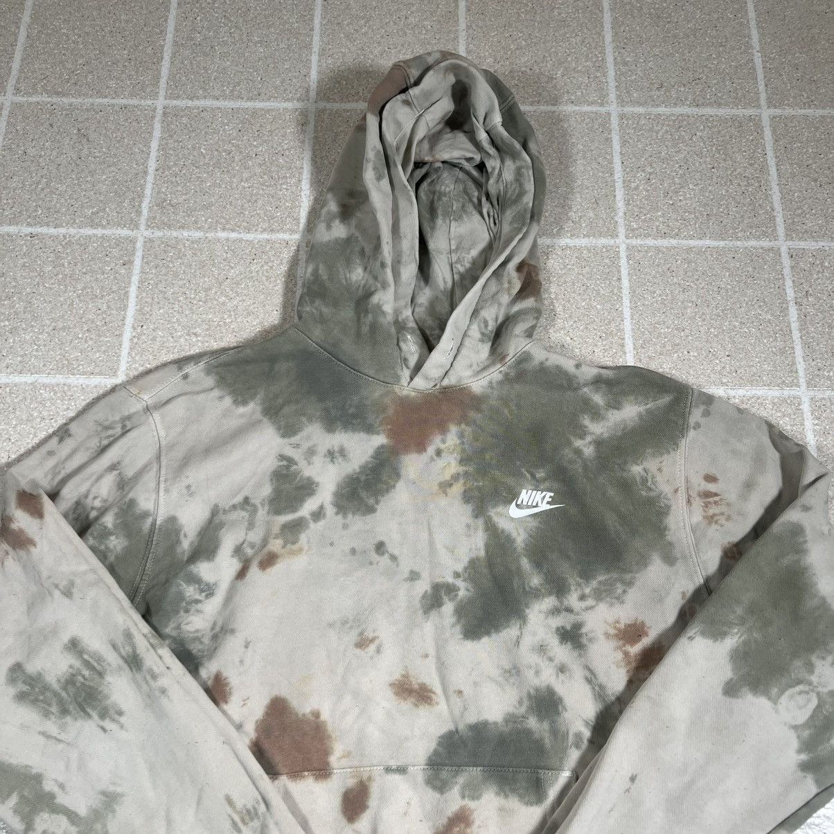 Nike Nike NSW Pullover Tie Dye Hoodie Men's Medium Olive / White Size US M / EU 48-50 / 2 - 2 Thumbnail