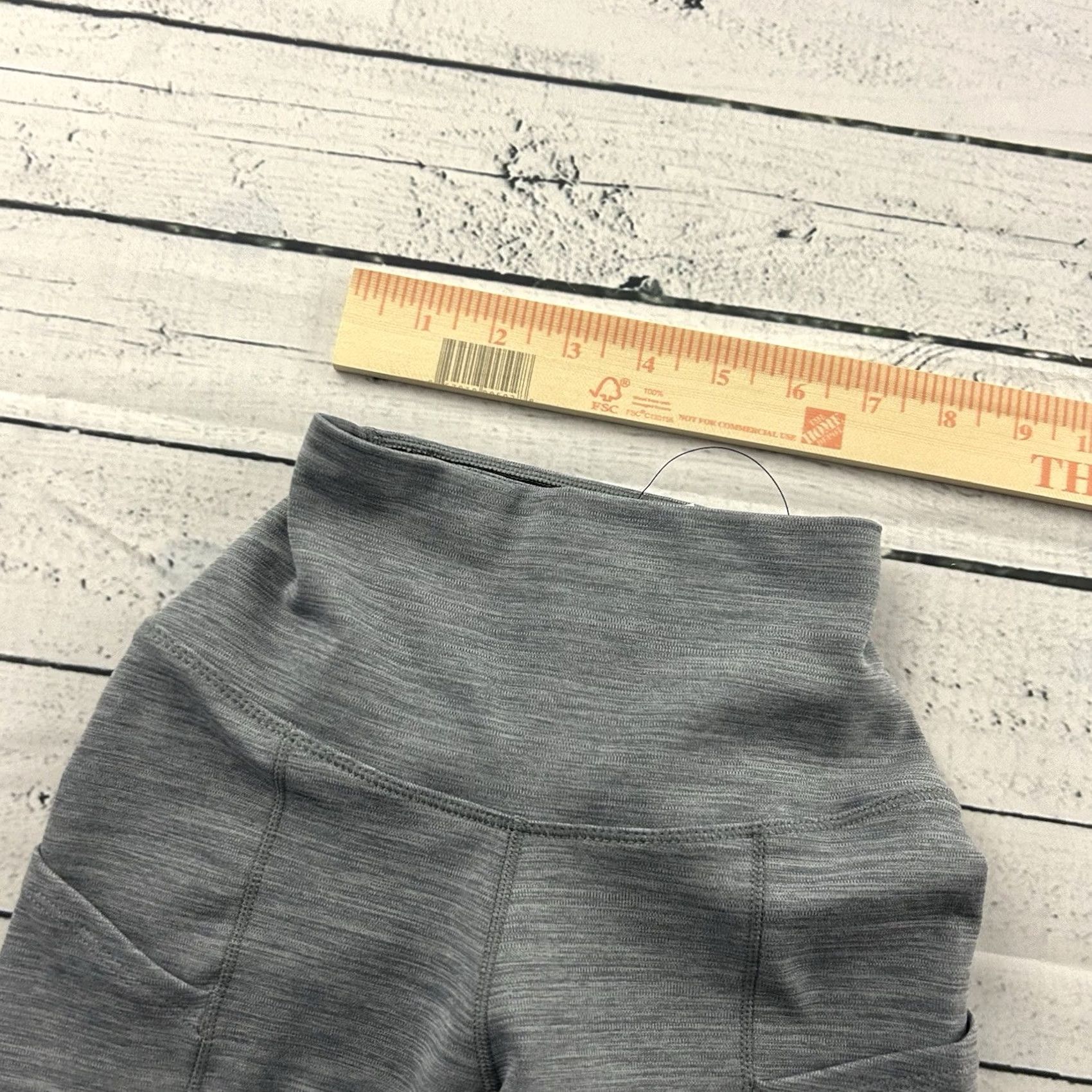Nike Nike Training High Rise Athletic Shorts Womens 2XS Gray Nike Training Shorts Women's 2XS Gray Athletic Size 24" / US 00 / IT 34 - 4 Thumbnail