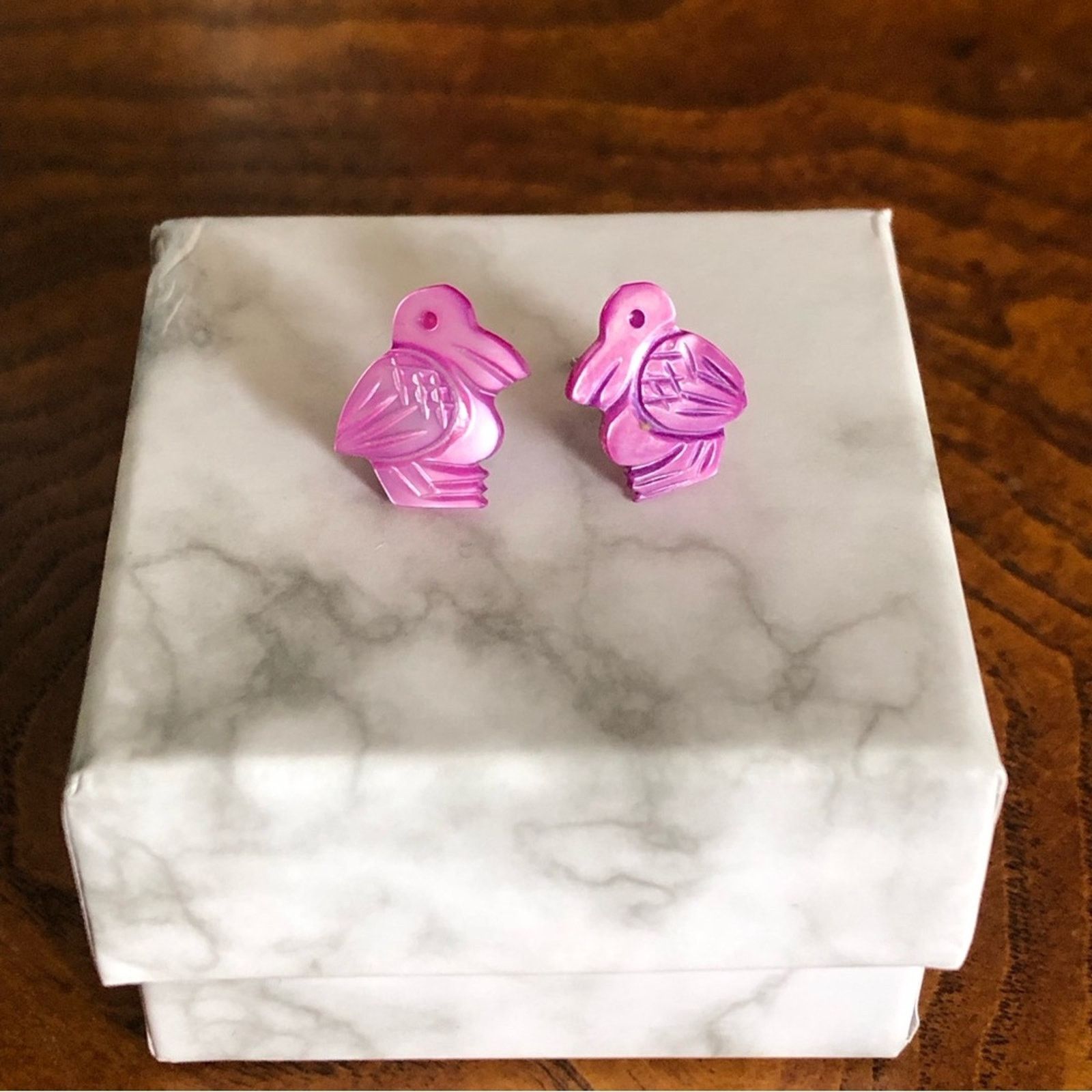 Jewelry Handmade violet carved shell pelican pierced earrings Size ONE SIZE - 2 Thumbnail