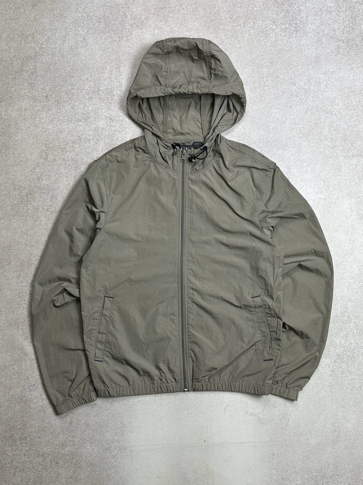 Armani Vintage Armani Exchange Nylon Hooded Jacket Y2K S Size US S / EU 44-46 / 1 - 1 Thumbnail