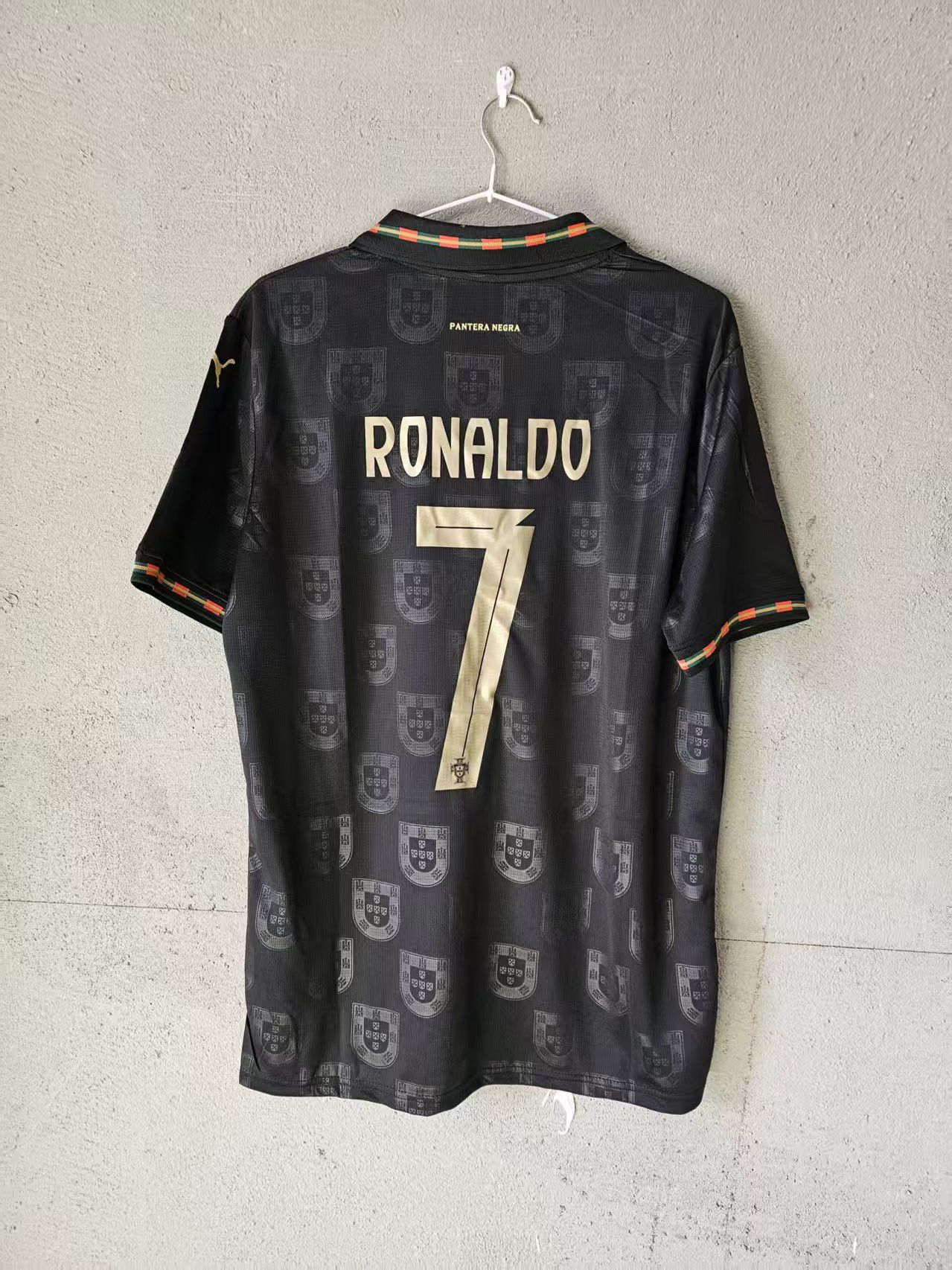 Other 2025 26 Portugal C Ronaldo Jersey Away Black Size US XL / EU 56 / 4 - 2 Thumbnail