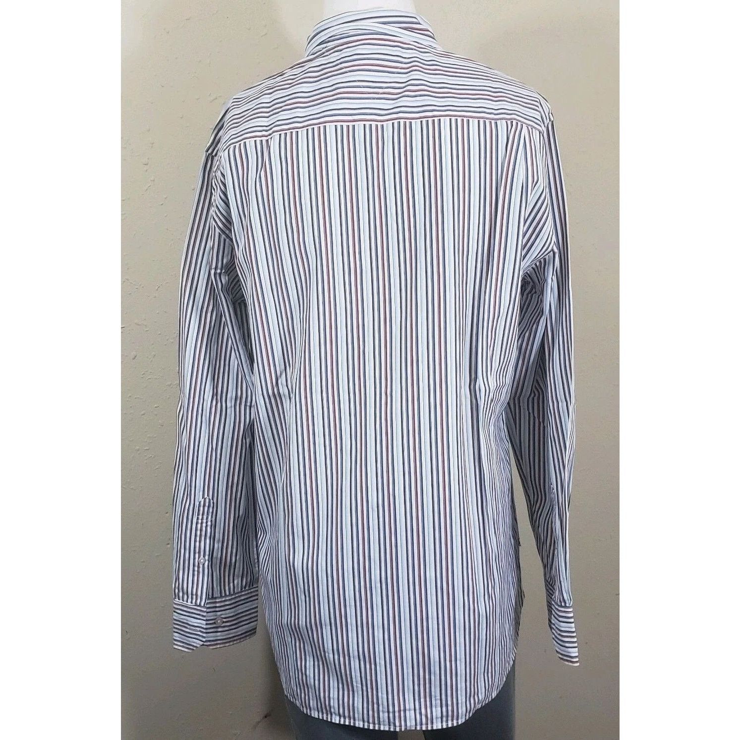 Tommy Hilfiger Size M | TOMMY HILFIGER Men's Custom-Fit Button Front Shirt Size US M / EU 48-50 / 2 - 3 Thumbnail