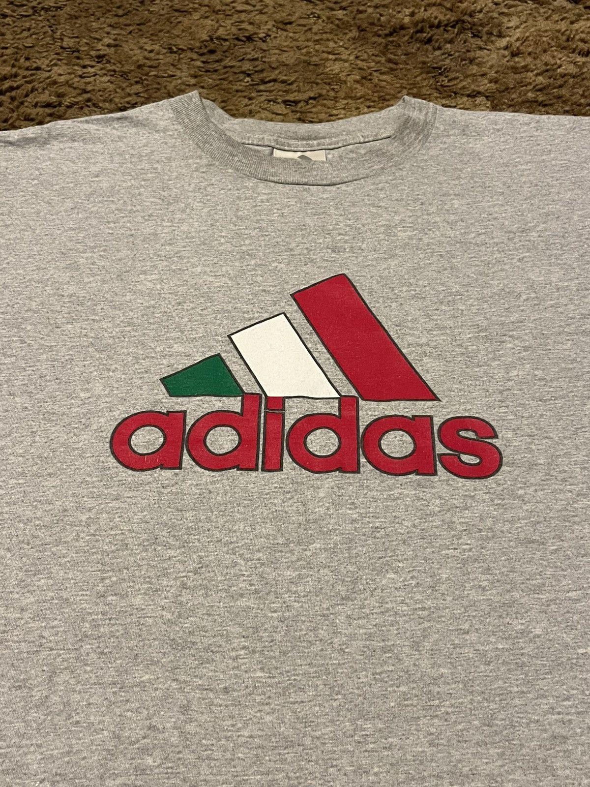 Adidas Vintage Y2K Adidas Green White Red Logo T-Shirt Large Size US L / EU 52-54 / 3 - 2 Thumbnail