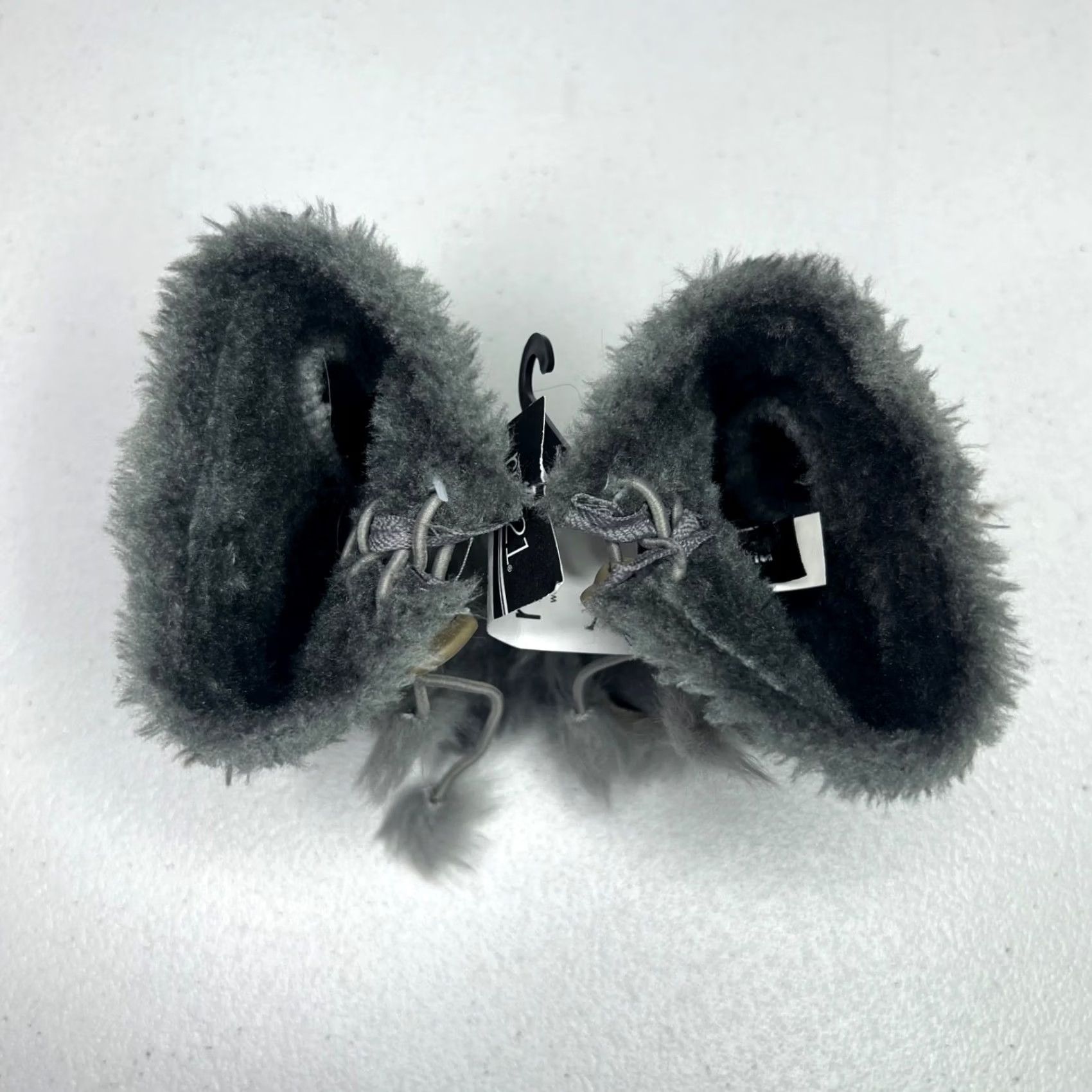 Vintage Rue 21 Faux Suede Fur Lined Fingerless Gloves Womens Gray Adjustable Glove Wrist One Size Size ONE SIZE - 7 Thumbnail
