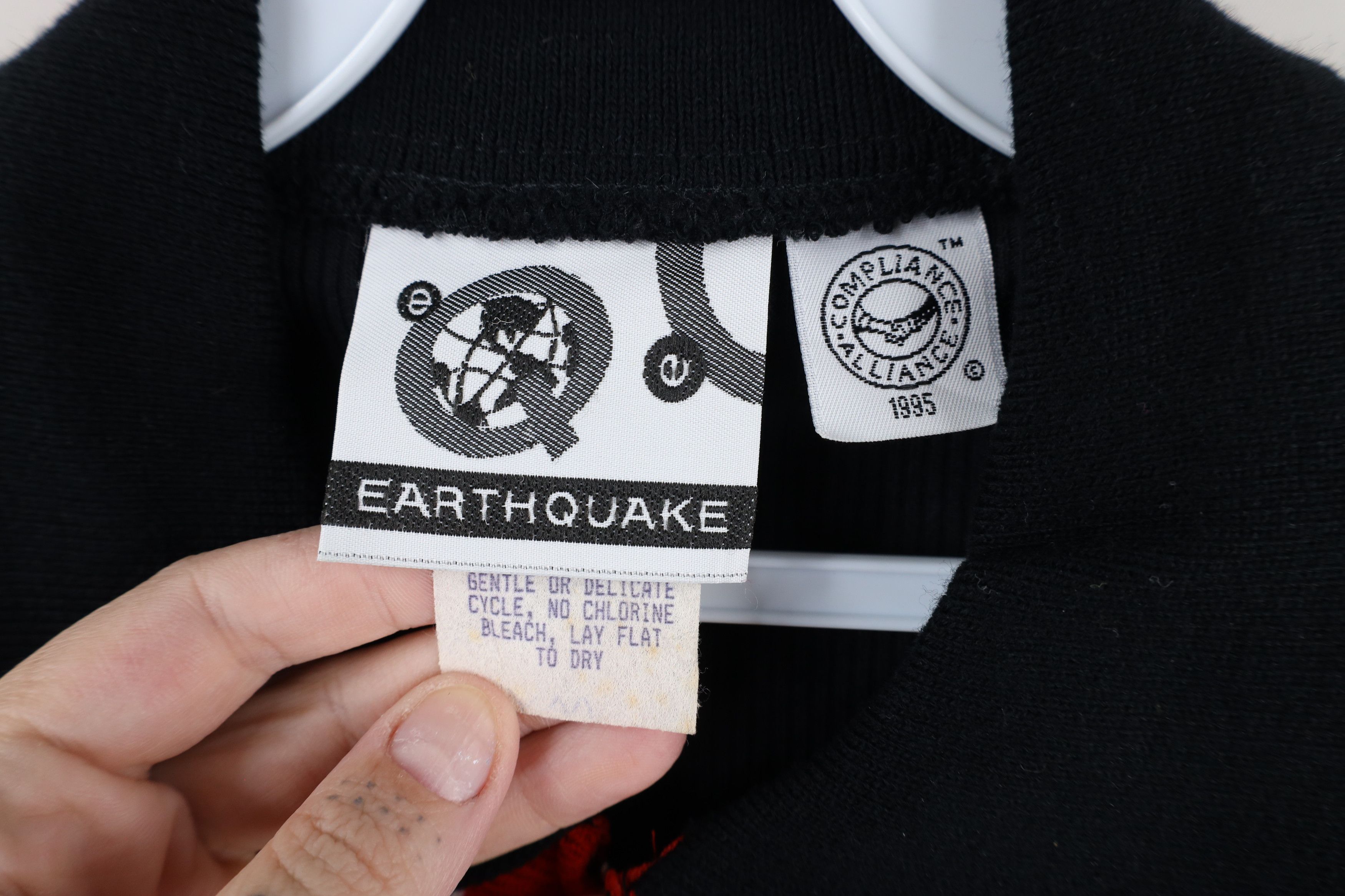 Vintage Vintage 90s Streetwear Knit Full Zip Collared Polo Shirt USA Size M / US 6-8 / IT 42-44 - 4 Thumbnail