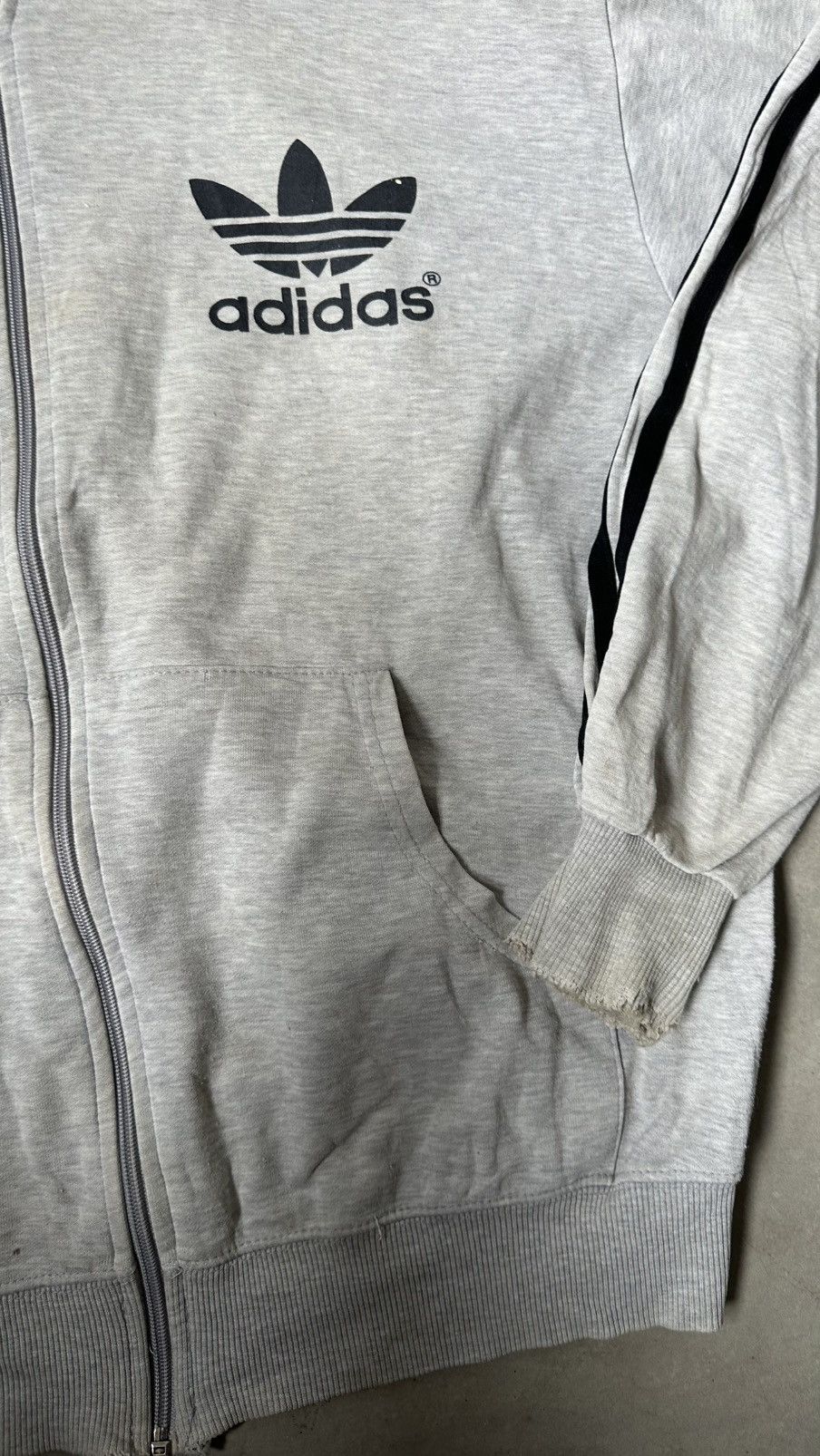 Adidas VINTAGE ADIDAS ORIGINALS HOODIE DISTRESSED Size US XL / EU 56 / 4 - 5 Thumbnail