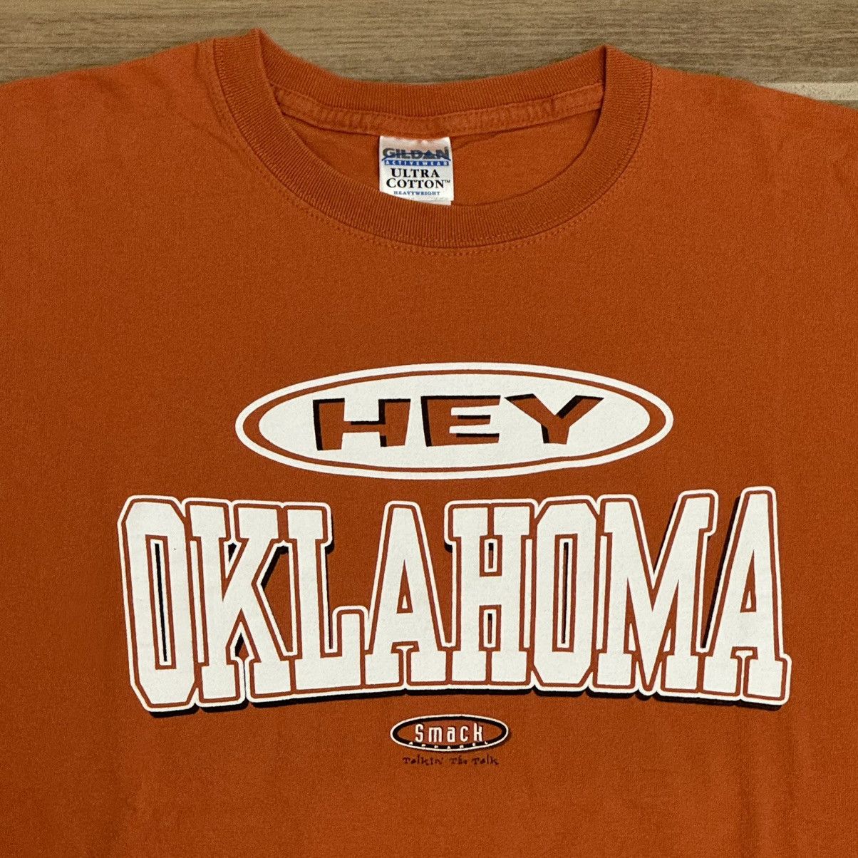Vintage Vintage Texas Longhorns “Hey Oklahoma, Up Yours” T-Shirt Size US XL / EU 56 / 4 - 3 Thumbnail