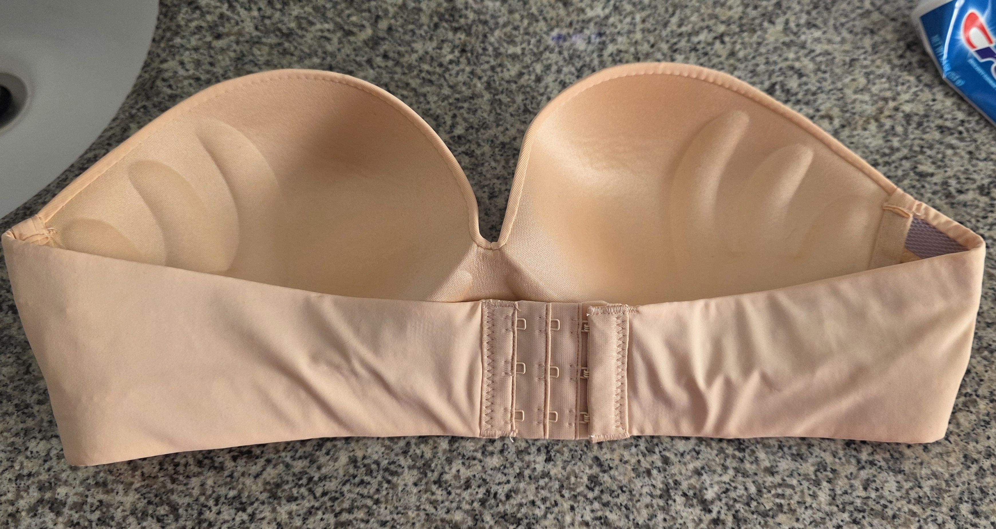 Other New INSPIRE CHIC Strapless Wireless Push Up Bra Beige 36C Size ONE SIZE - 2 Thumbnail