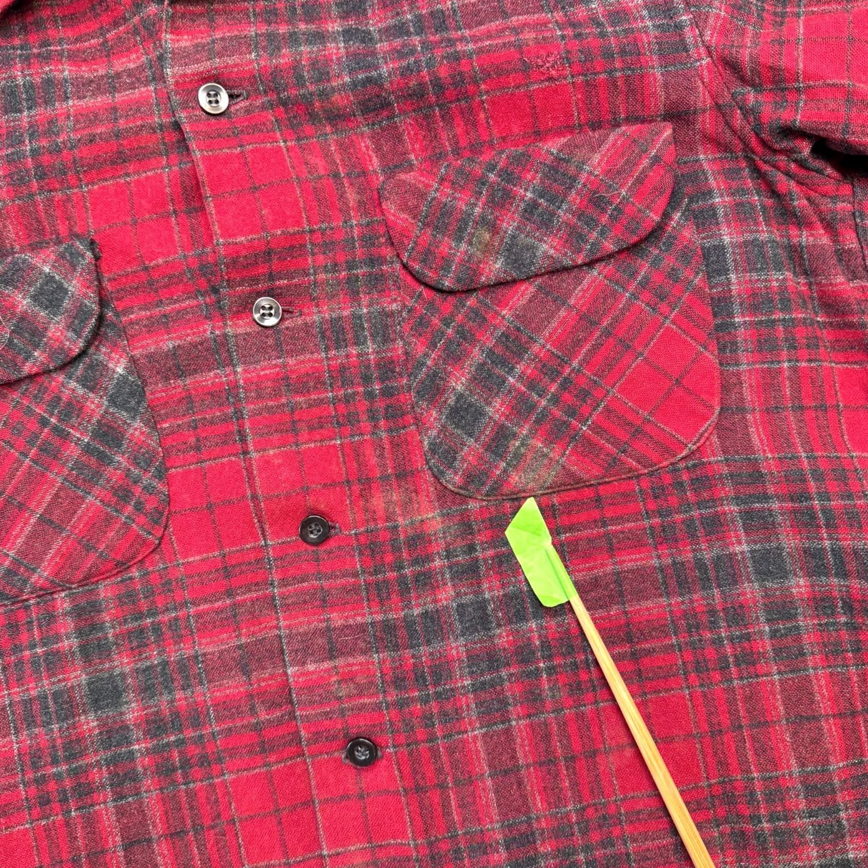 Pendleton VINTAGE Pendleton Board Shirt Mens Medium Red Plaid Wool Thread Collar USA Made Size US M / EU 48-50 / 2 - 5 Thumbnail