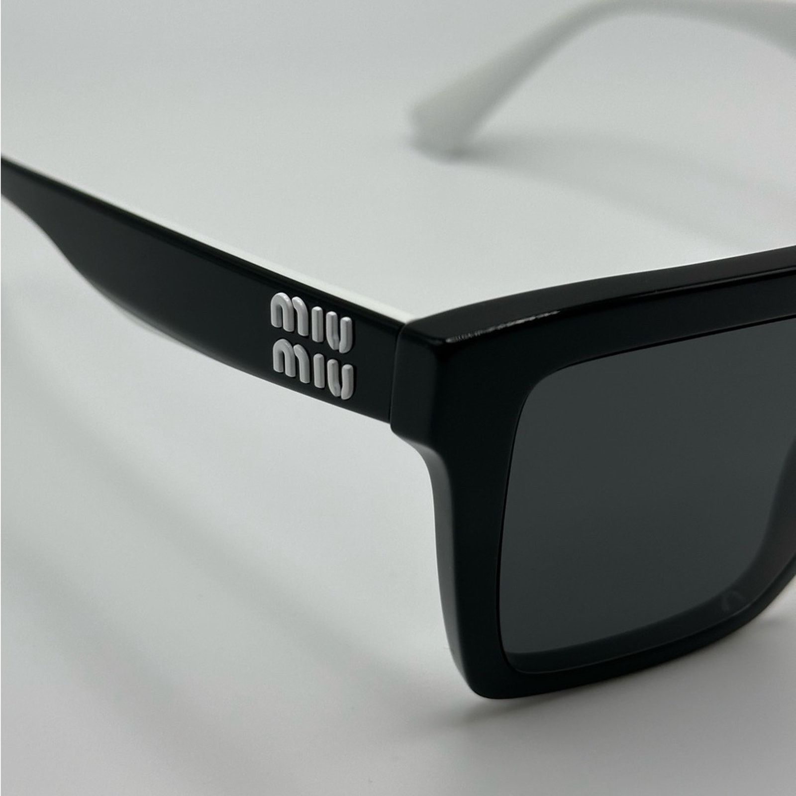 Miu Miu MIU MIU Sunglasses MU03YS 10G5S0 Black/Dark Grey Women NEW Size ONE SIZE - 7 Thumbnail