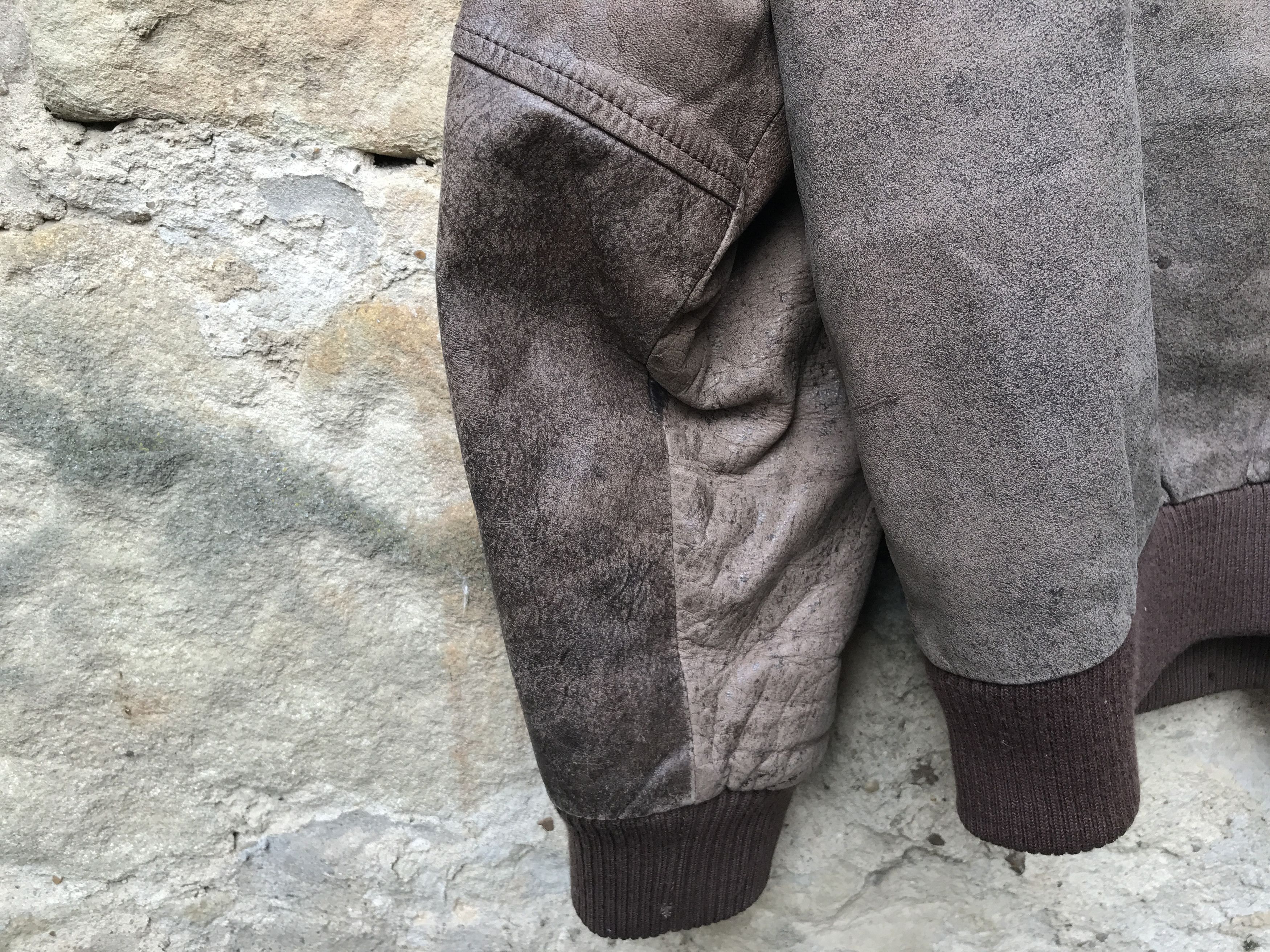 Vintage Vintage 90s Oversized Brown Distressed Leather Jacket Size US XXL / EU 58 / 5 - 10 Thumbnail