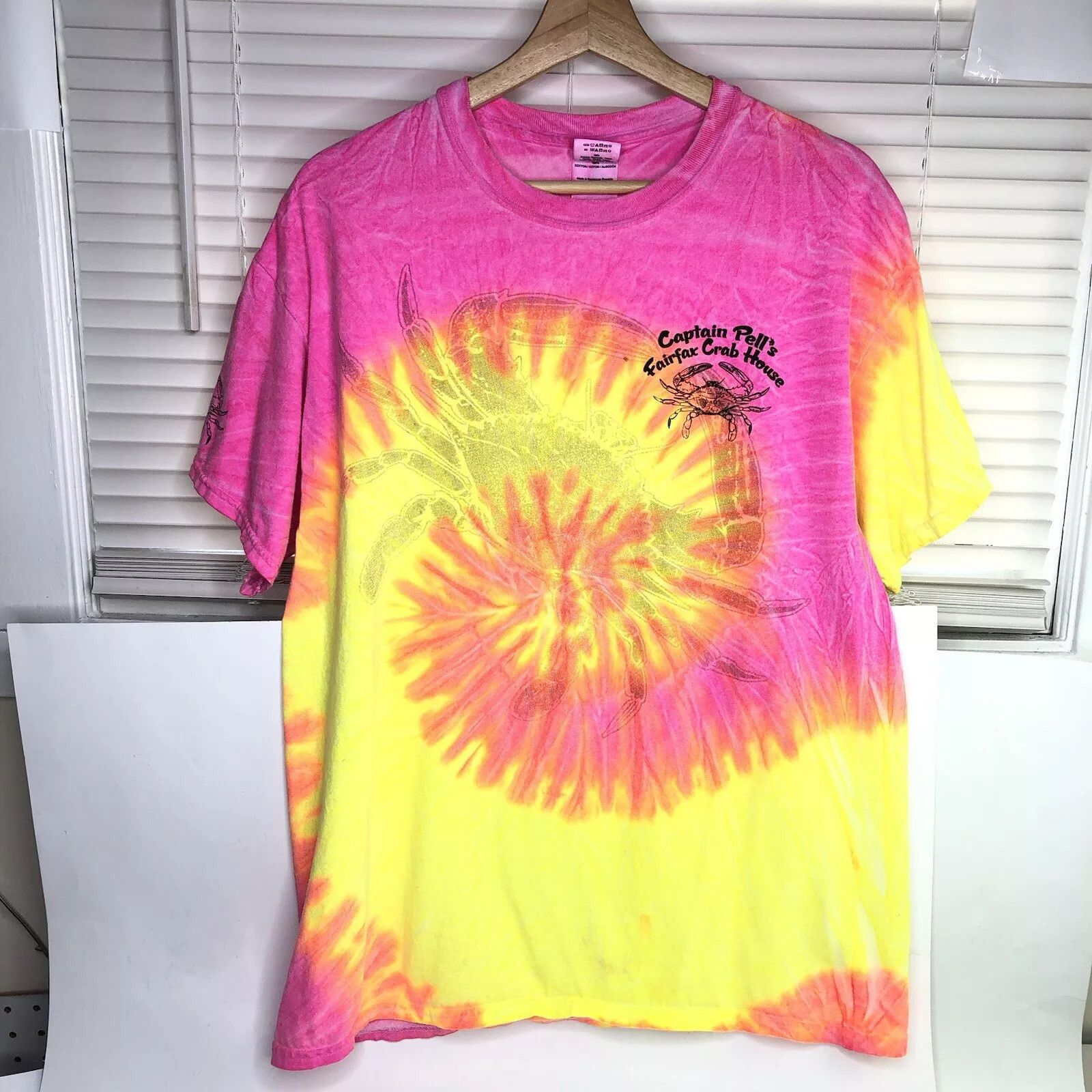 Gildan Vtg Tie Dyed T-shirt L Advertise Captain Pells Fairfax Crap Size US L / EU 52-54 / 3 - 3 Thumbnail