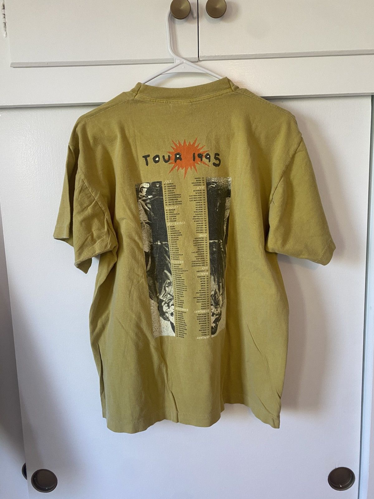 Band Tees 1995 REM Monster Tour Shirt Size US L / EU 52-54 / 3 - 2 Thumbnail