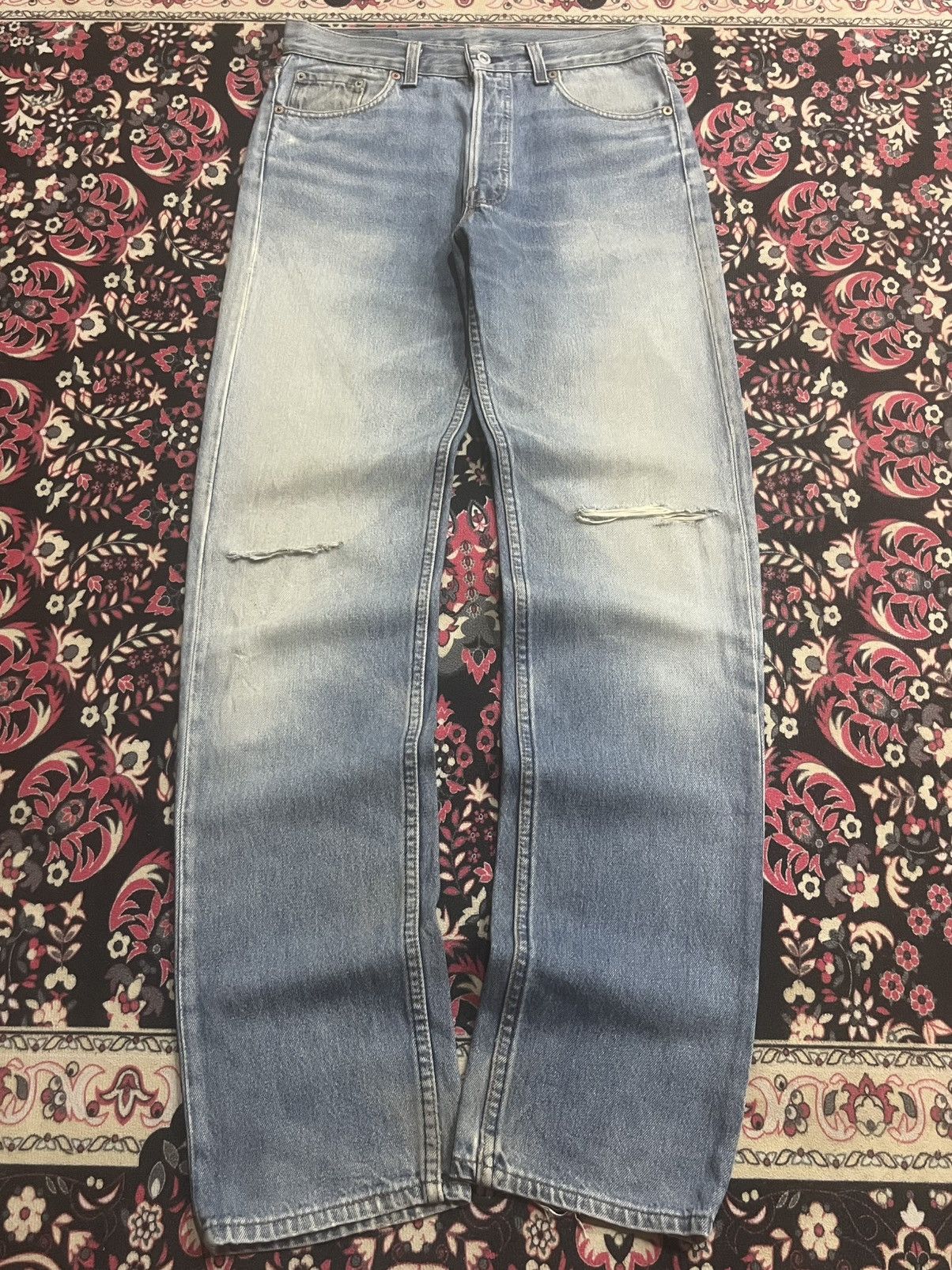 Levi's Vintage 90s Levi’s 501 Classic Light Blue Washed Ripped Jean Size US 30 / EU 46 - 1 Thumbnail
