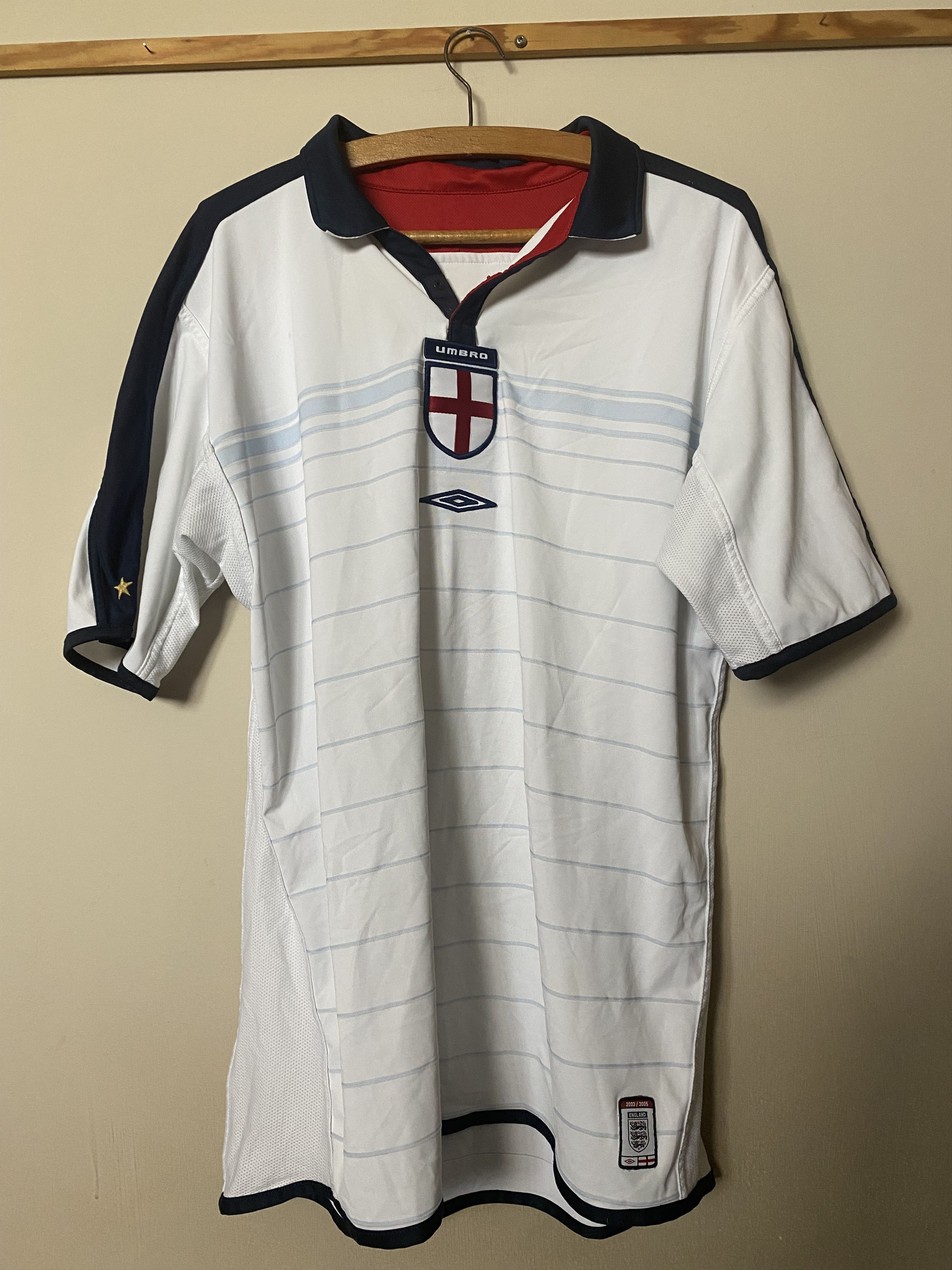 Umbro Vintage ENGLAND - Umbro - 2003 - 2005 - L - UNIQUE Size US L / EU 52-54 / 3 - 1 Thumbnail