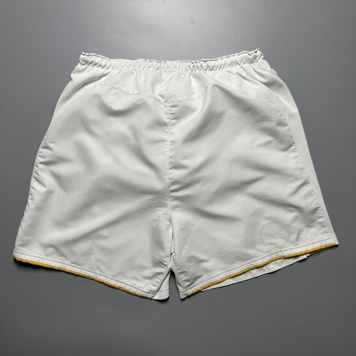 Nike CELTIC NIKE 2008/2010 FOOTBALL HOME SHORTS #25 NAKAMURA Size US 34 / EU 50 - 8 Thumbnail