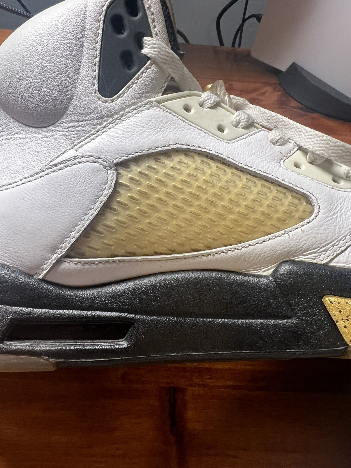Jordan Brand Air Jordan 5 Retro Olympic Size 12 Size US 12 / EU 45 - 4 Thumbnail