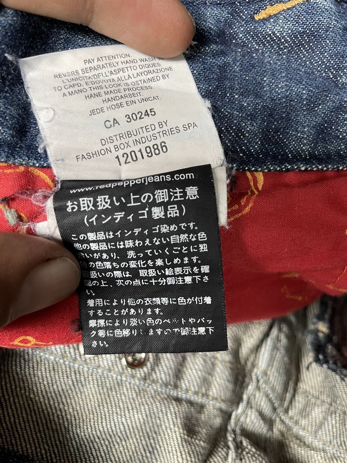 If Six Was Nine × Japanese Brand Vintage Y2K Red Pepper Gold Label Flare Low Rise Denim Jeans Size US 30 / EU 46 - 19 Thumbnail