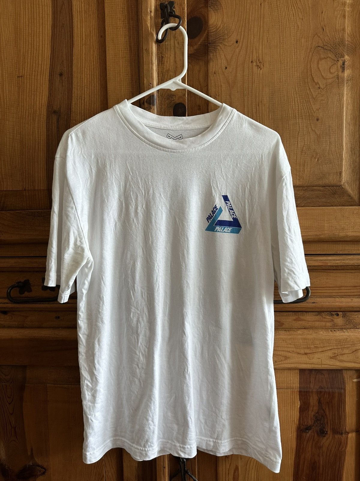 Palace White x Blue Palace Tri-Shadow T-shirt Size US S / EU 44-46 / 1 - 1 Thumbnail