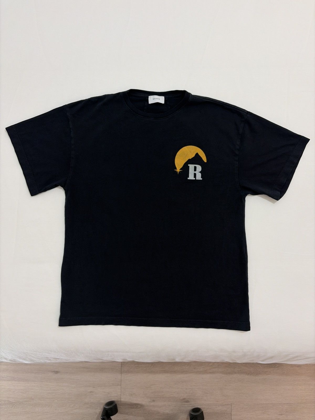 Rhude Rhude Yellow Moonlight Logo Tee Size US M / EU 48-50 / 2 - 2 Thumbnail