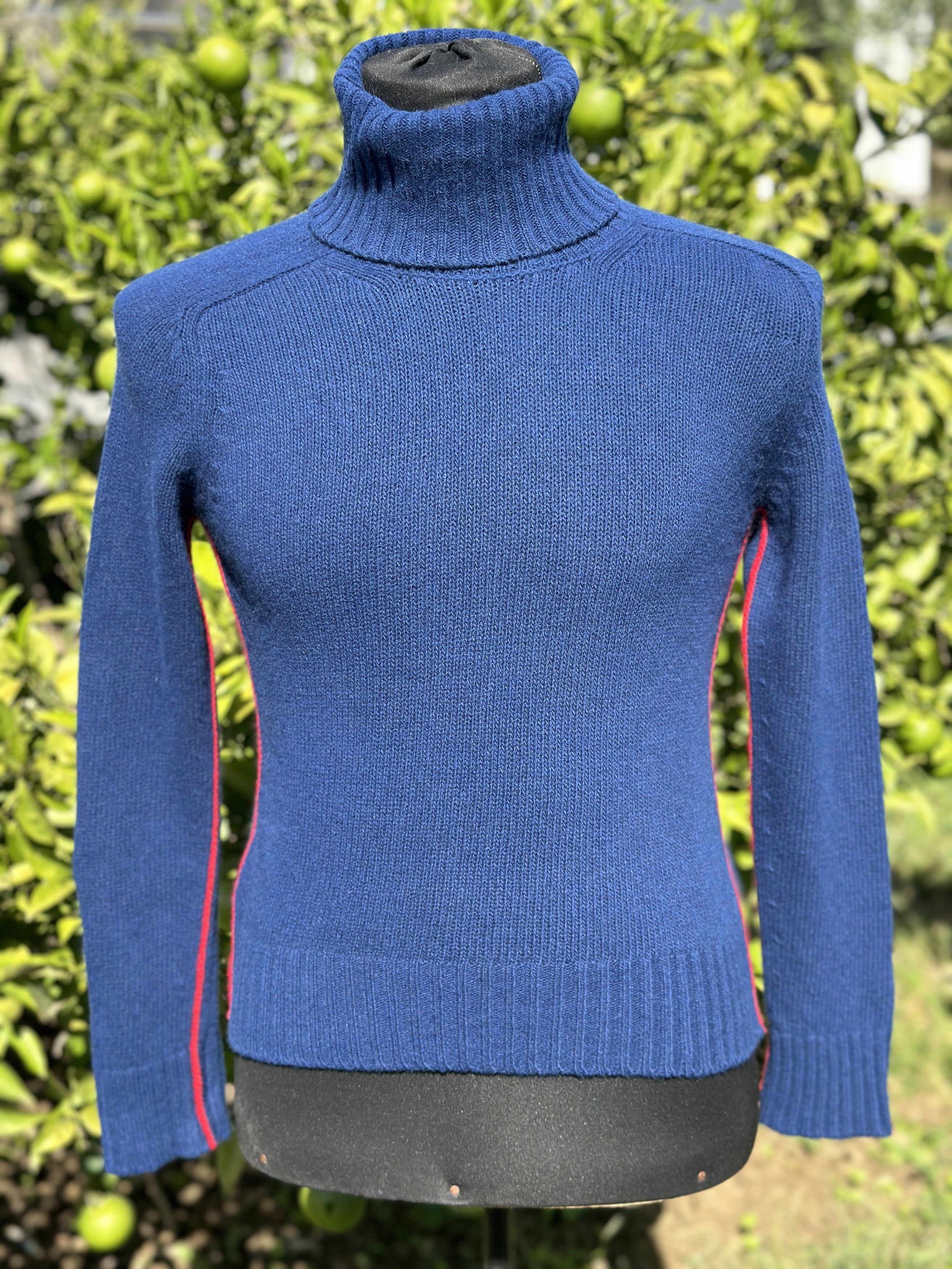 Prada Milano Cashmere Turtleneck Red Piping Size 40 IT Xs S Size S / US 4 / IT 40 - 6 Thumbnail