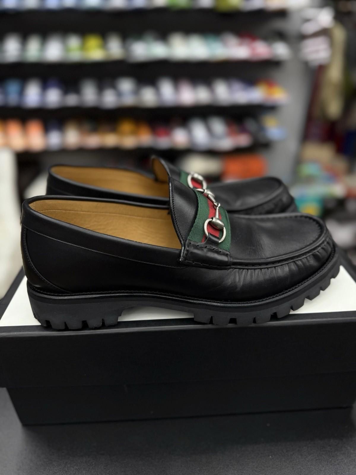 Gucci Men’s Gucci Dress Loafers Sneakers Leather $950 10G/10.5US Size US 10.5 / EU 43-44 - 4 Thumbnail