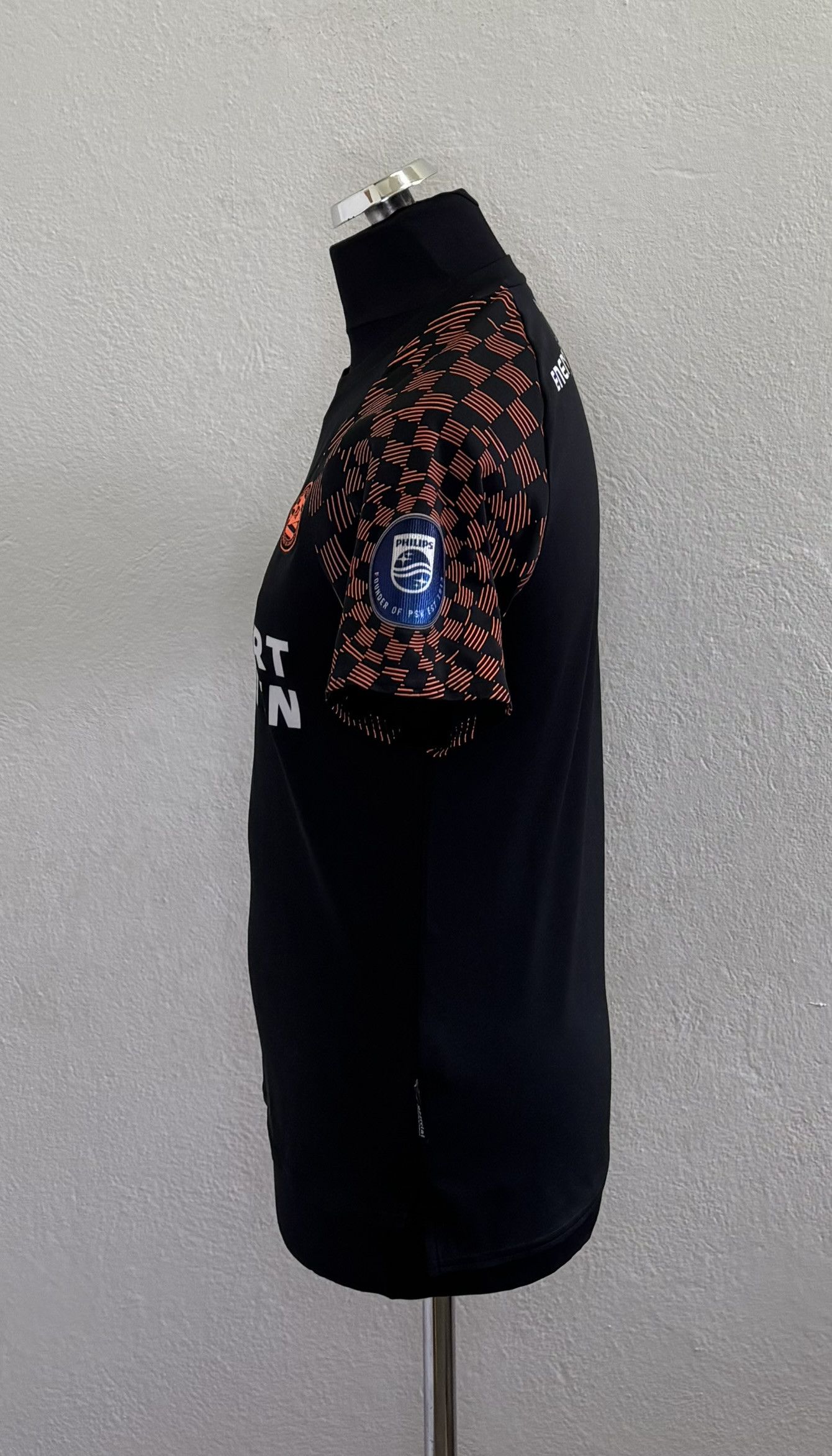Umbro PSV Eindhoven 2019/2020 Umbro Football Jersey Size S Size US S / EU 44-46 / 1 - 3 Thumbnail