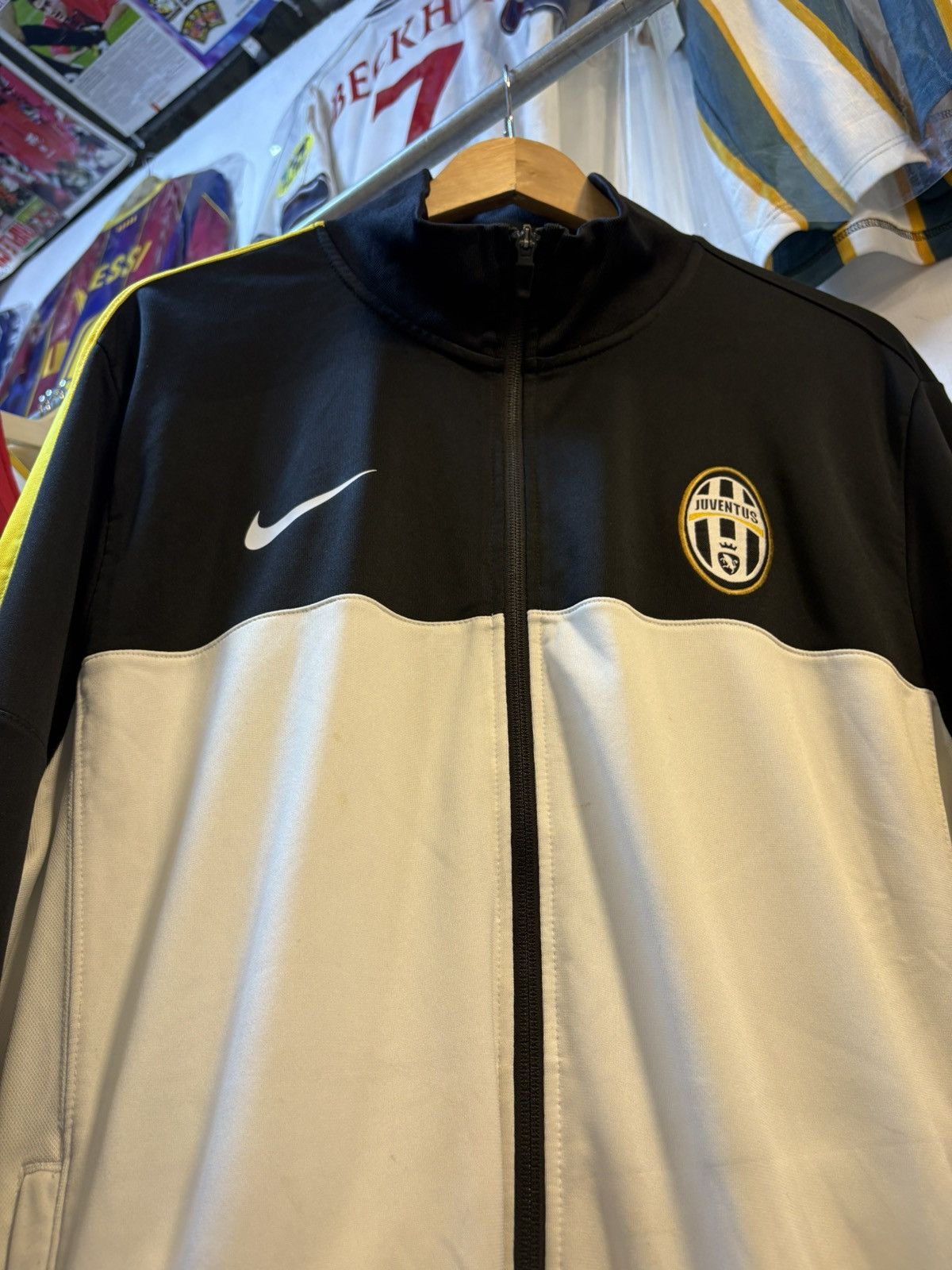 Nike Vintage Y2K Juventus FC Tracksuit Size US XL / EU 56 / 4 - 2 Thumbnail