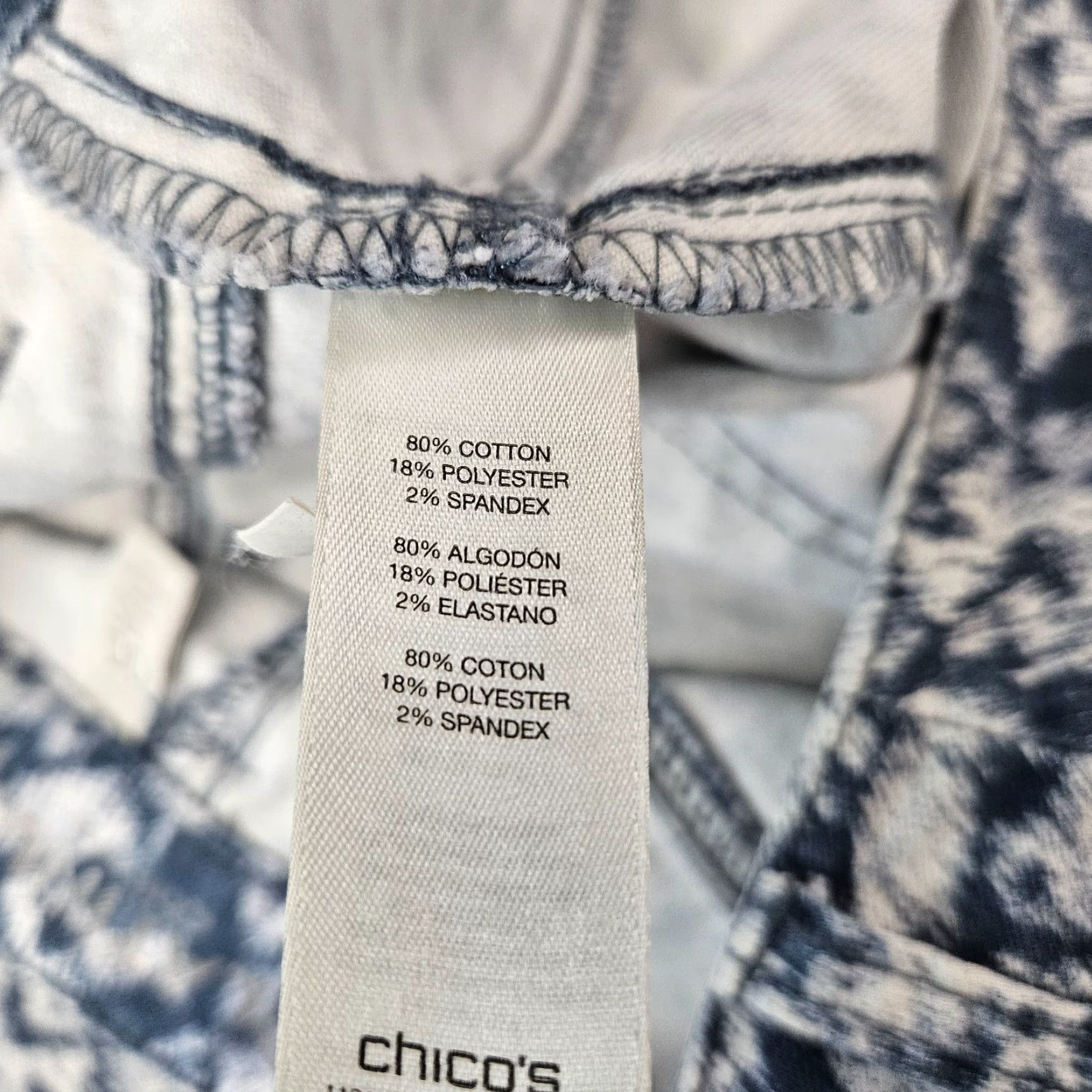 Vintage Chico's Womens Skinny Jeans Sz 2 Blue White Mid Rise Cotton Blend Denim Inseam 29 Womens Size 26" / US 2 / IT 38 - 6 Thumbnail