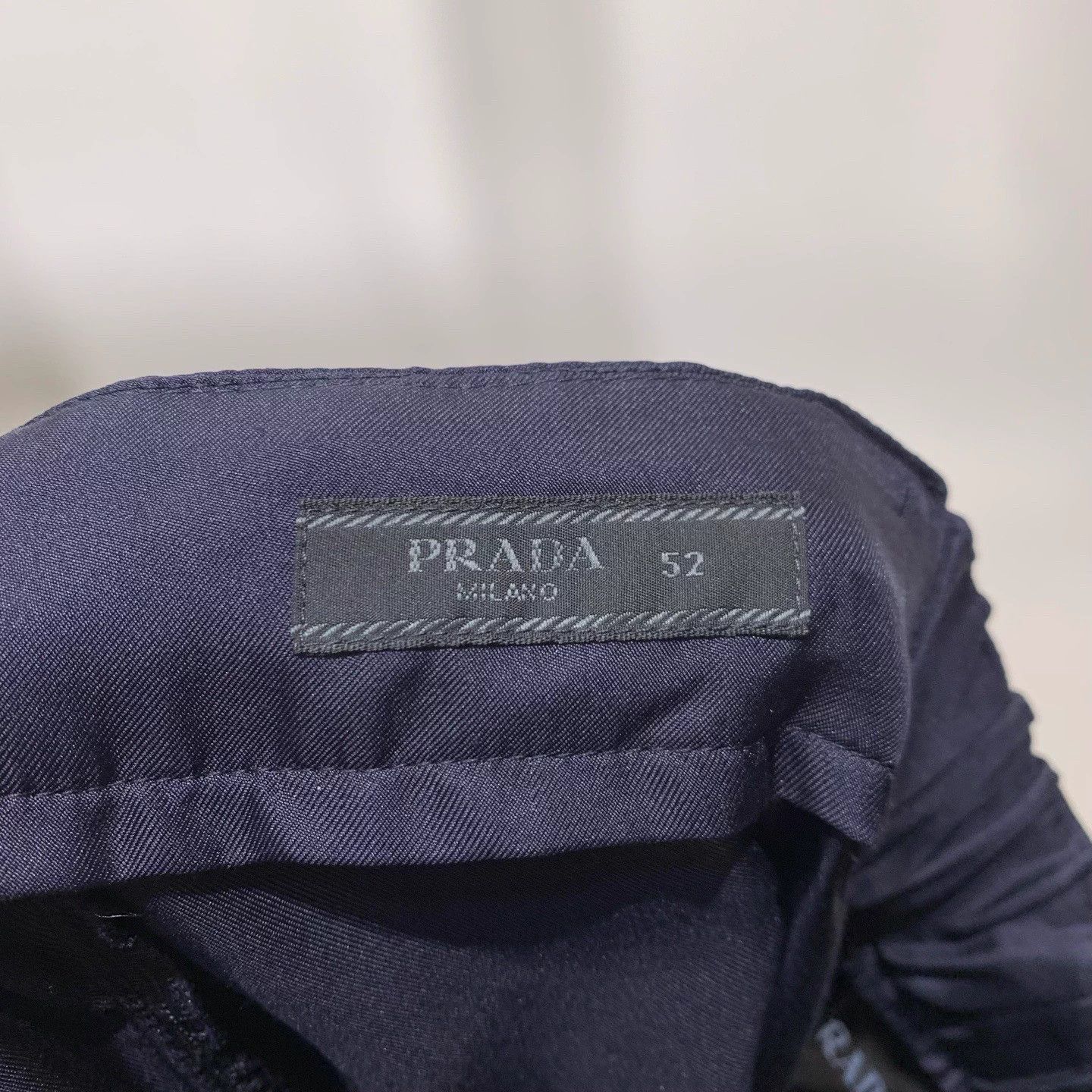 Prada Prada New Back Logo Silk Pants Size US 36 / EU 52 - 5 Thumbnail