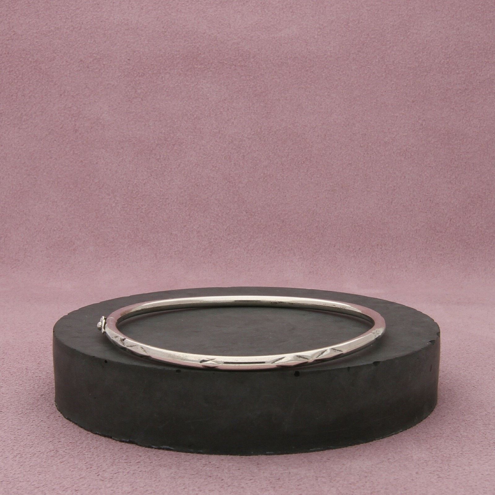 Sterling Silver sterling silver 3mm diamond-cut bracelet size 7.75in Size ONE SIZE - 1 Thumbnail